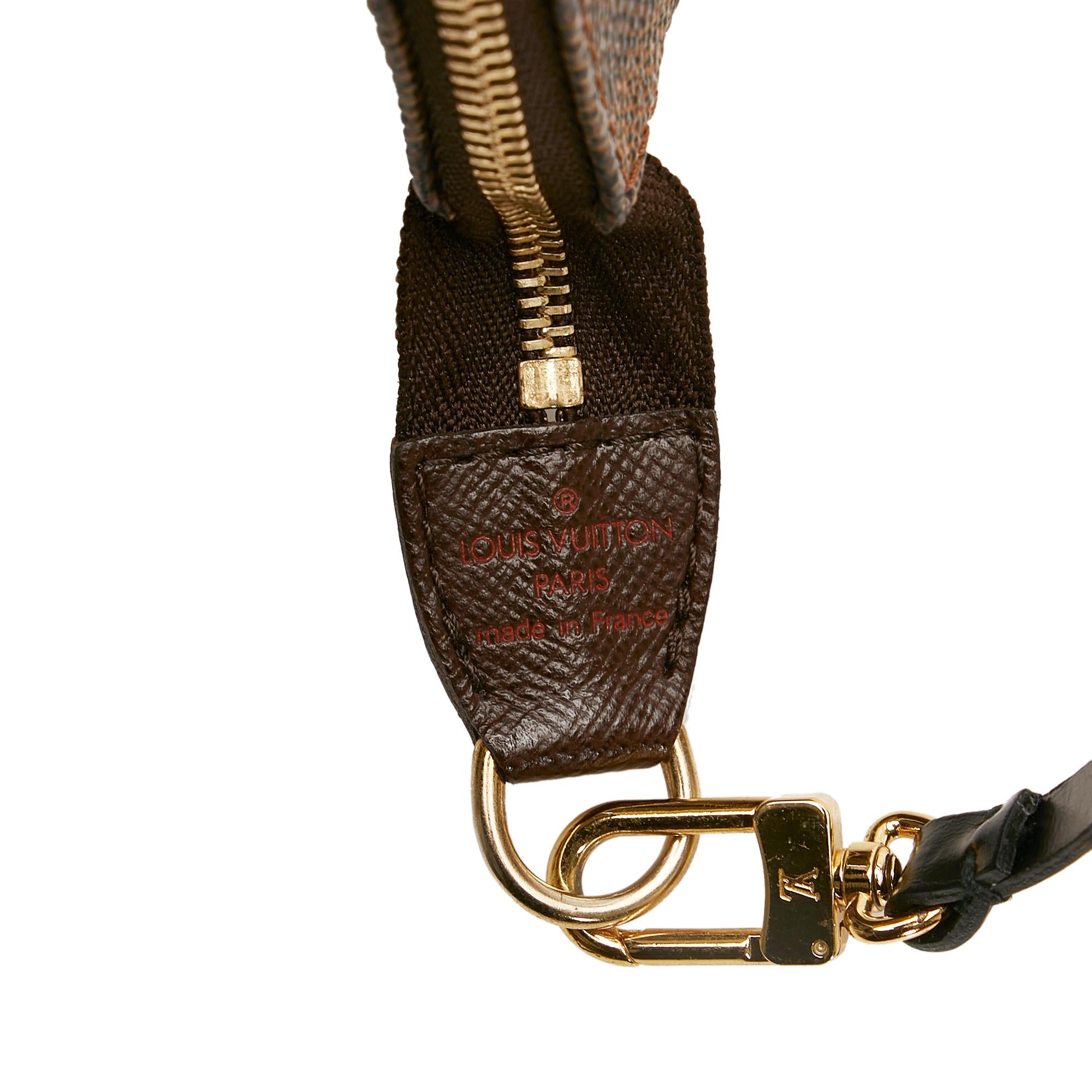Louis Vuitton Damier Ebene Pochette Accessoires (SHG-0jHinl)