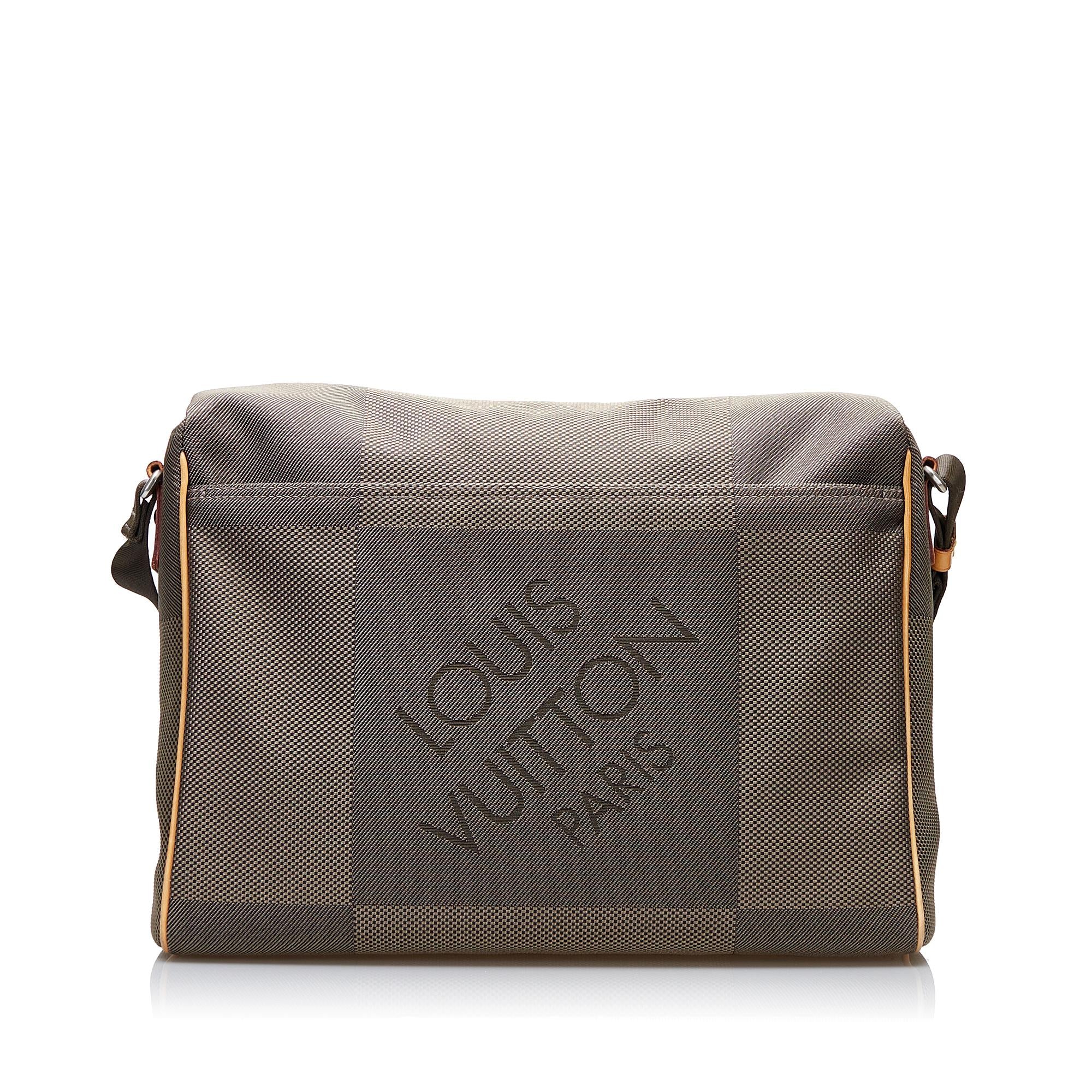 Louis Vuitton Damier Geant Terre (SHG-aMPHc7)