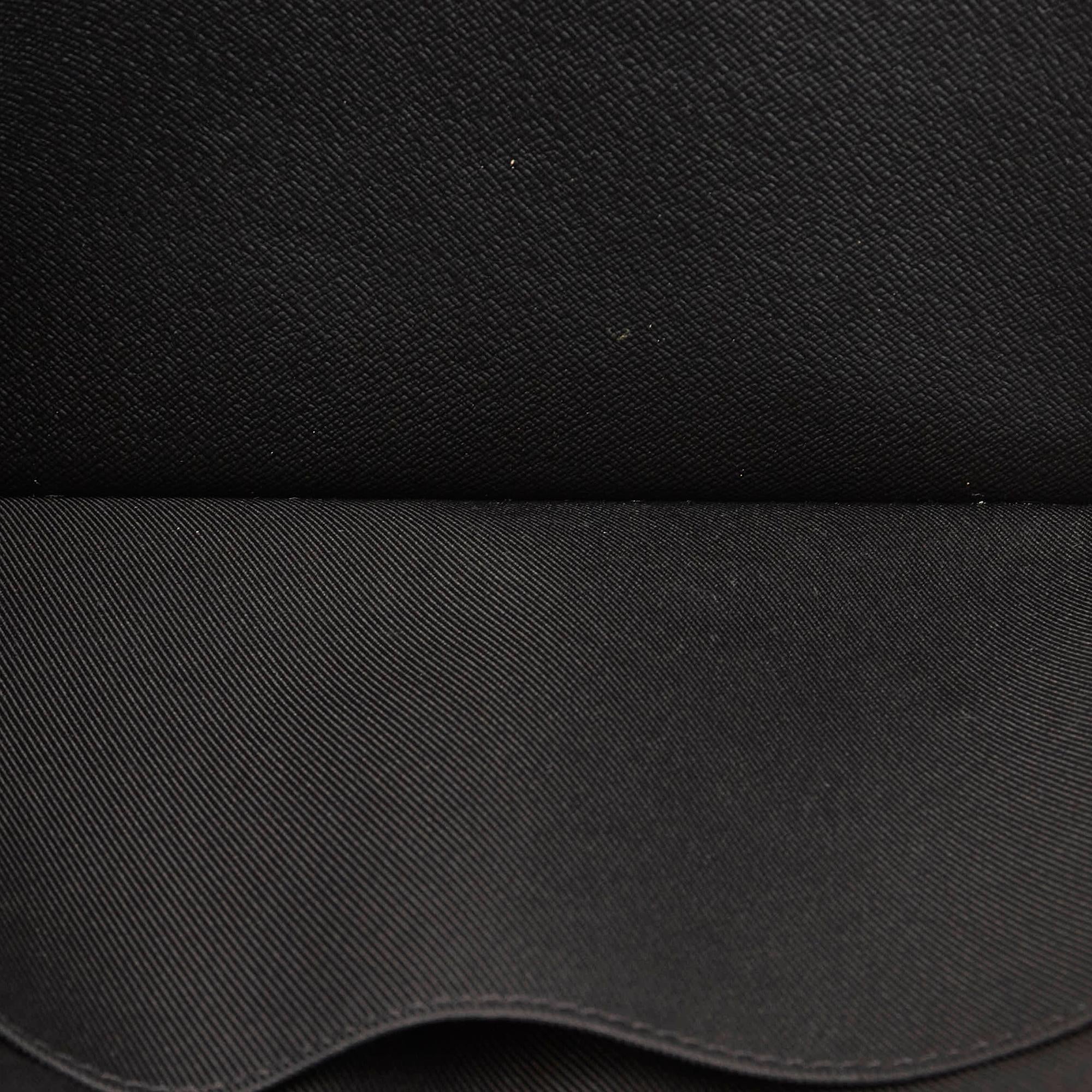 Louis Vuitton Damier Graphite Pochette Jour PM (SHG-37433)