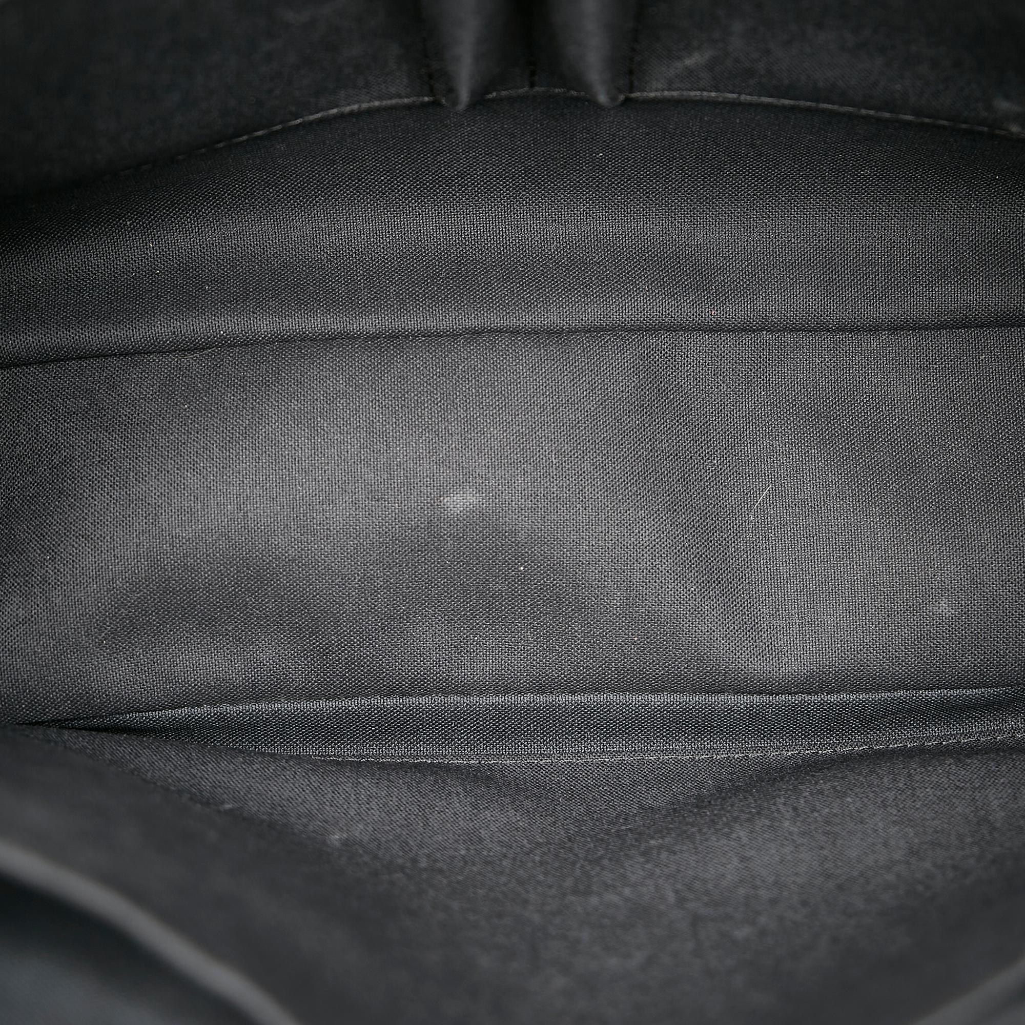 Louis Vuitton Damier Graphite Tadao PM (SHG-25254)