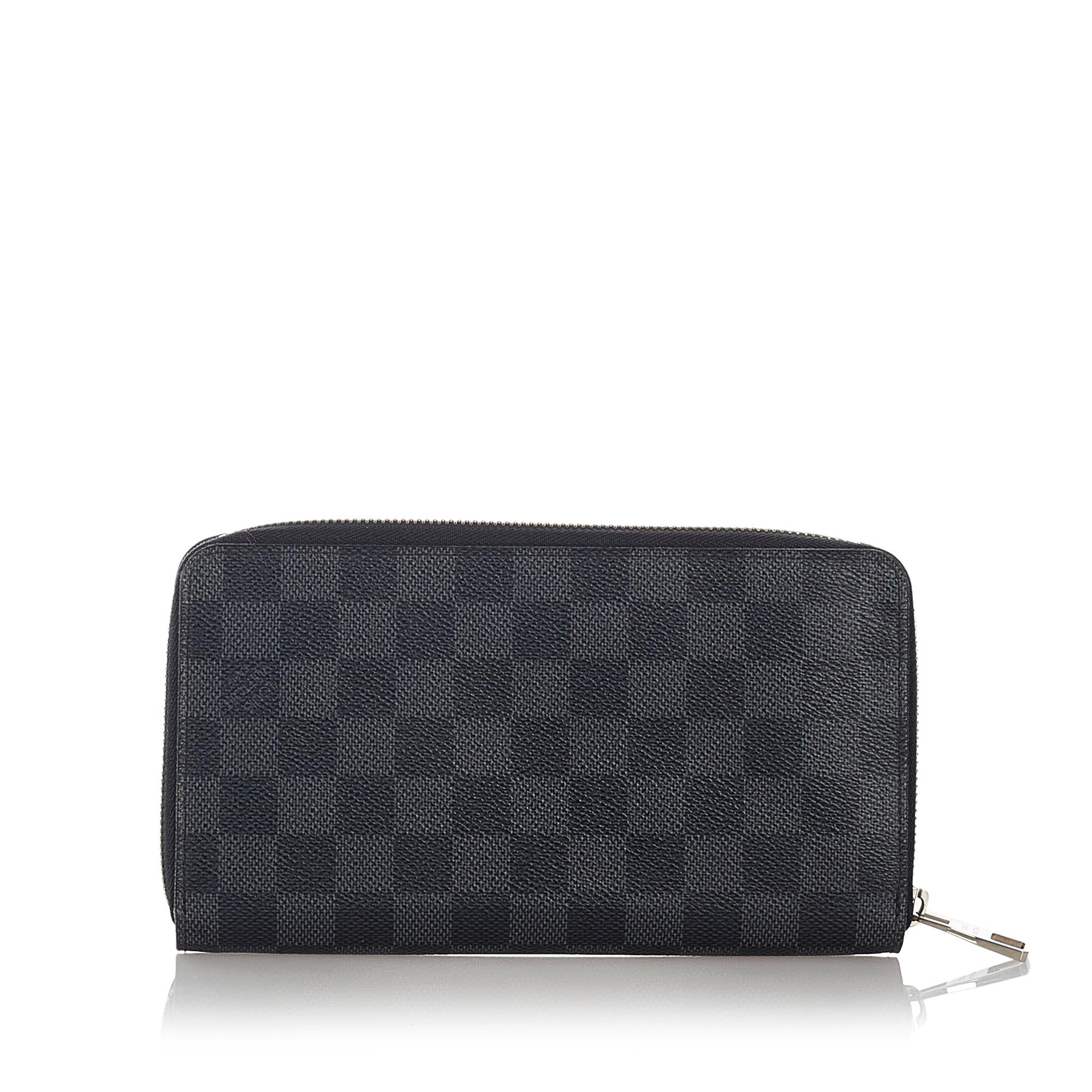 Louis Vuitton Damier Graphite Vertical Zippy Wallet (SHG-37387)