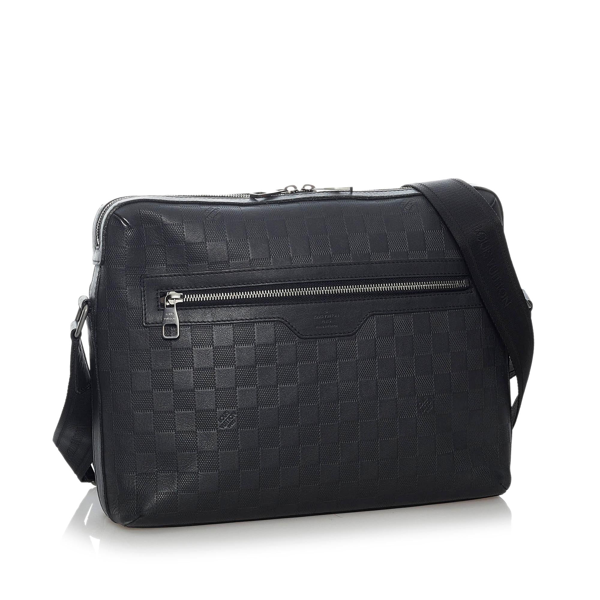 Louis Vuitton Damier Infini Calypso MM (SHG-29317)