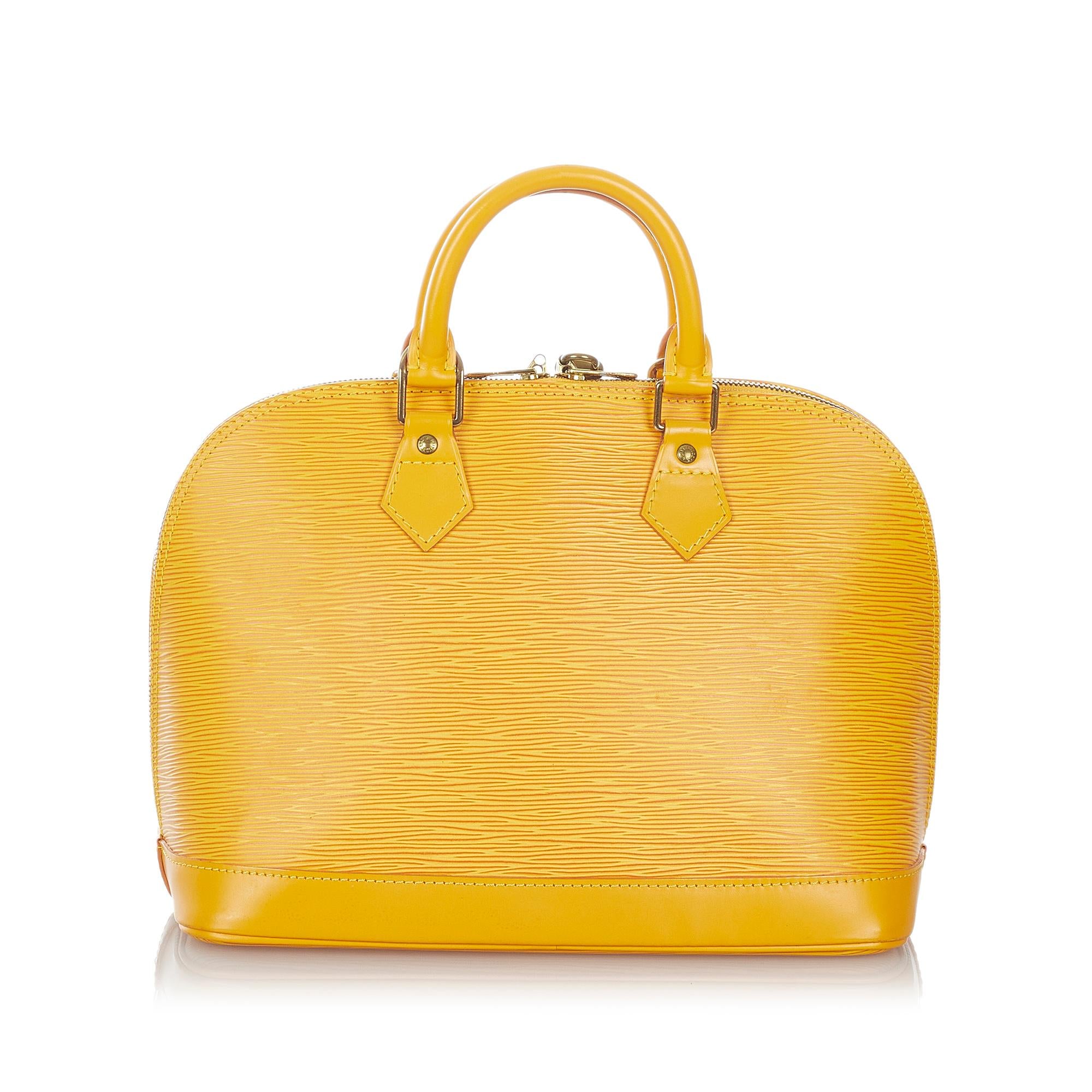 Louis Vuitton Epi Alma PM (SHG-26936)