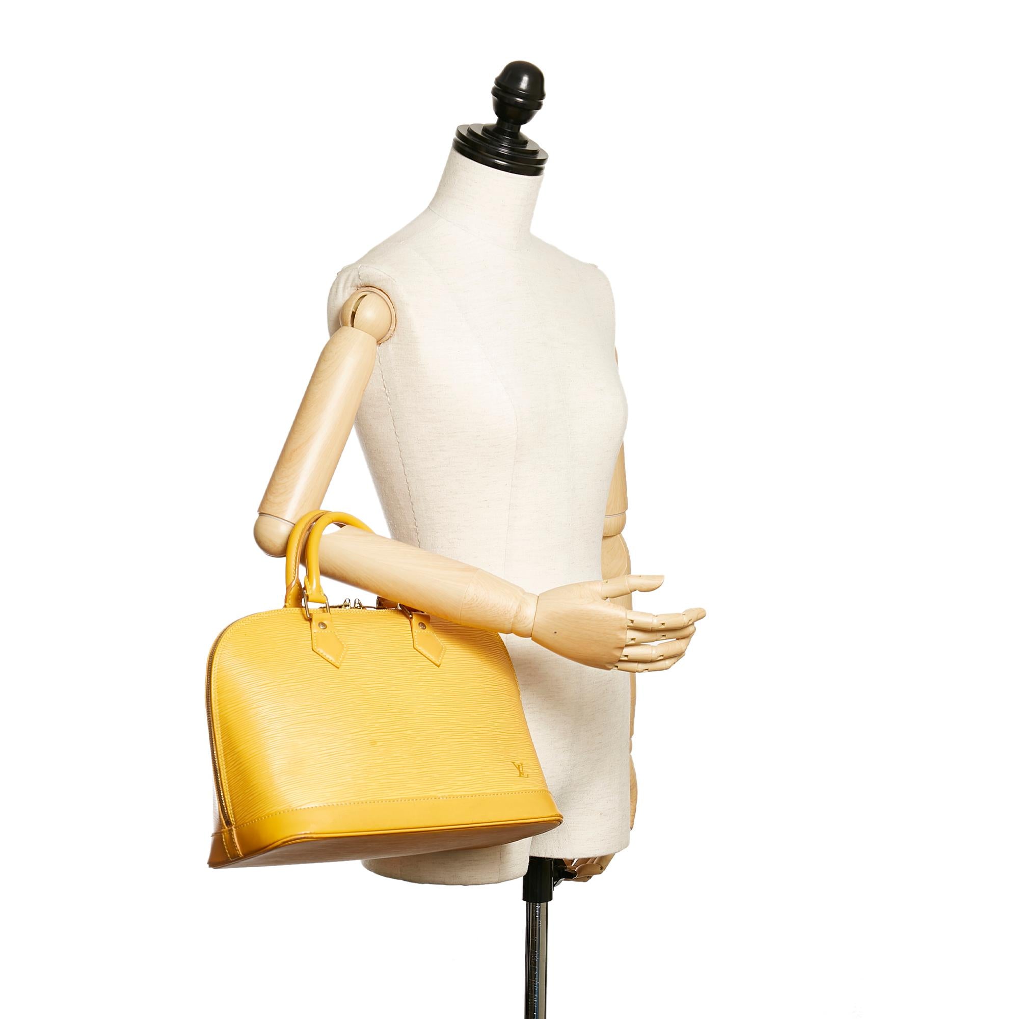 Louis Vuitton Epi Alma PM (SHG-30238)