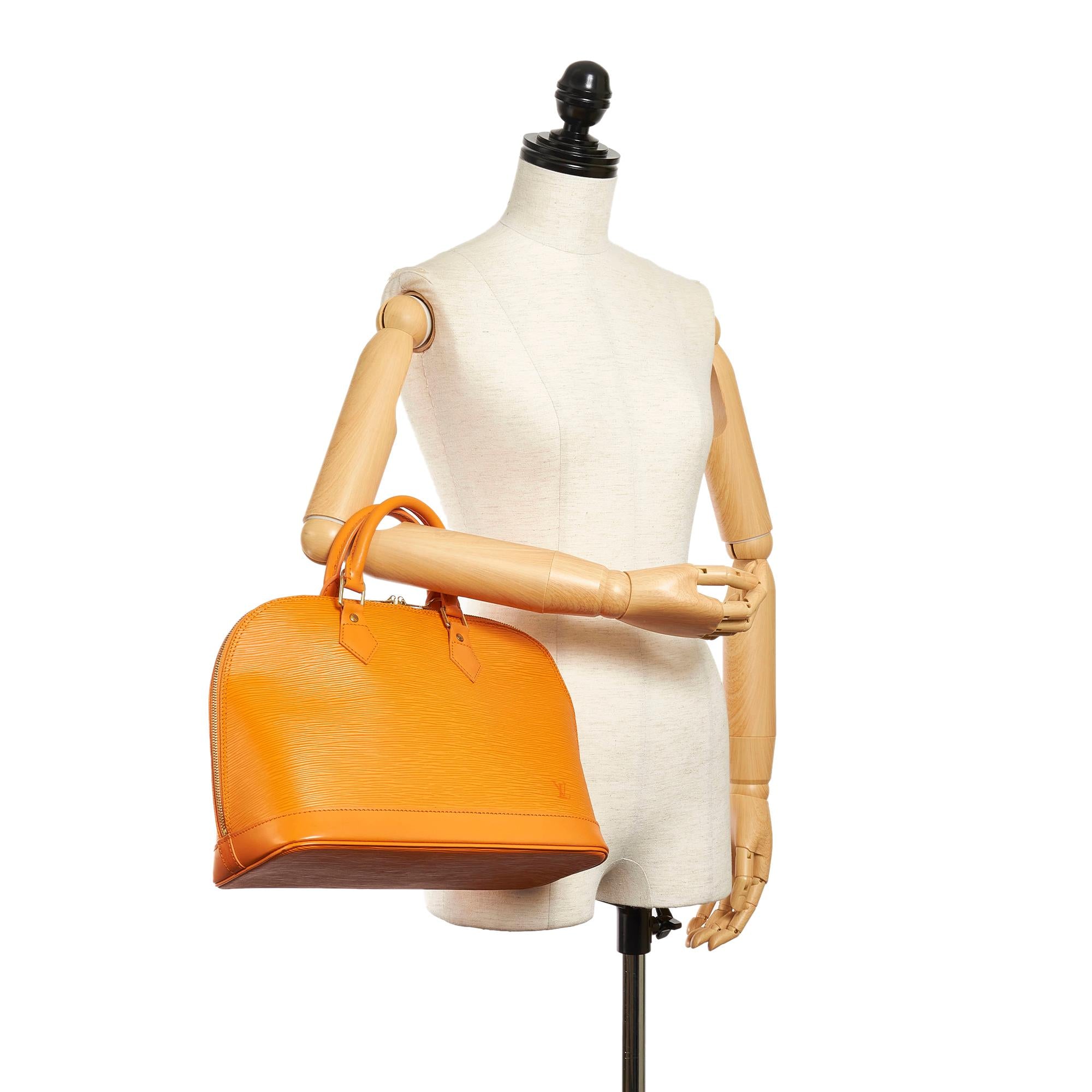 Louis Vuitton Epi Alma PM (SHG-31624)