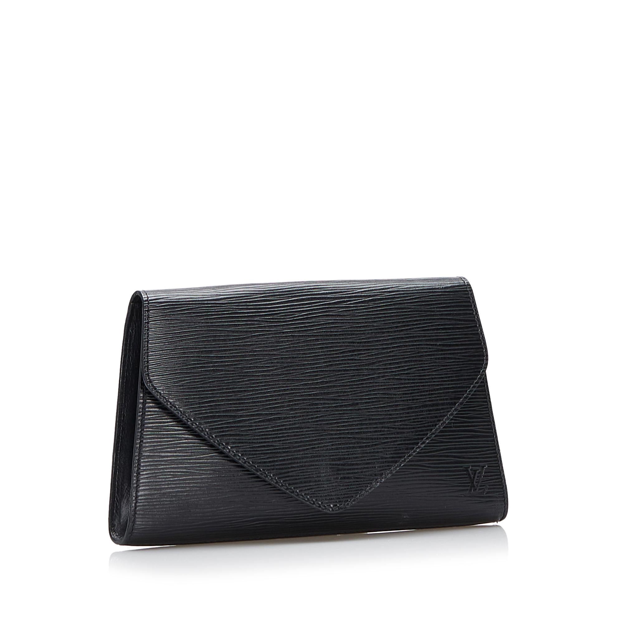Louis Vuitton Epi Art Deco Clutch (SHG-v9Z15f)