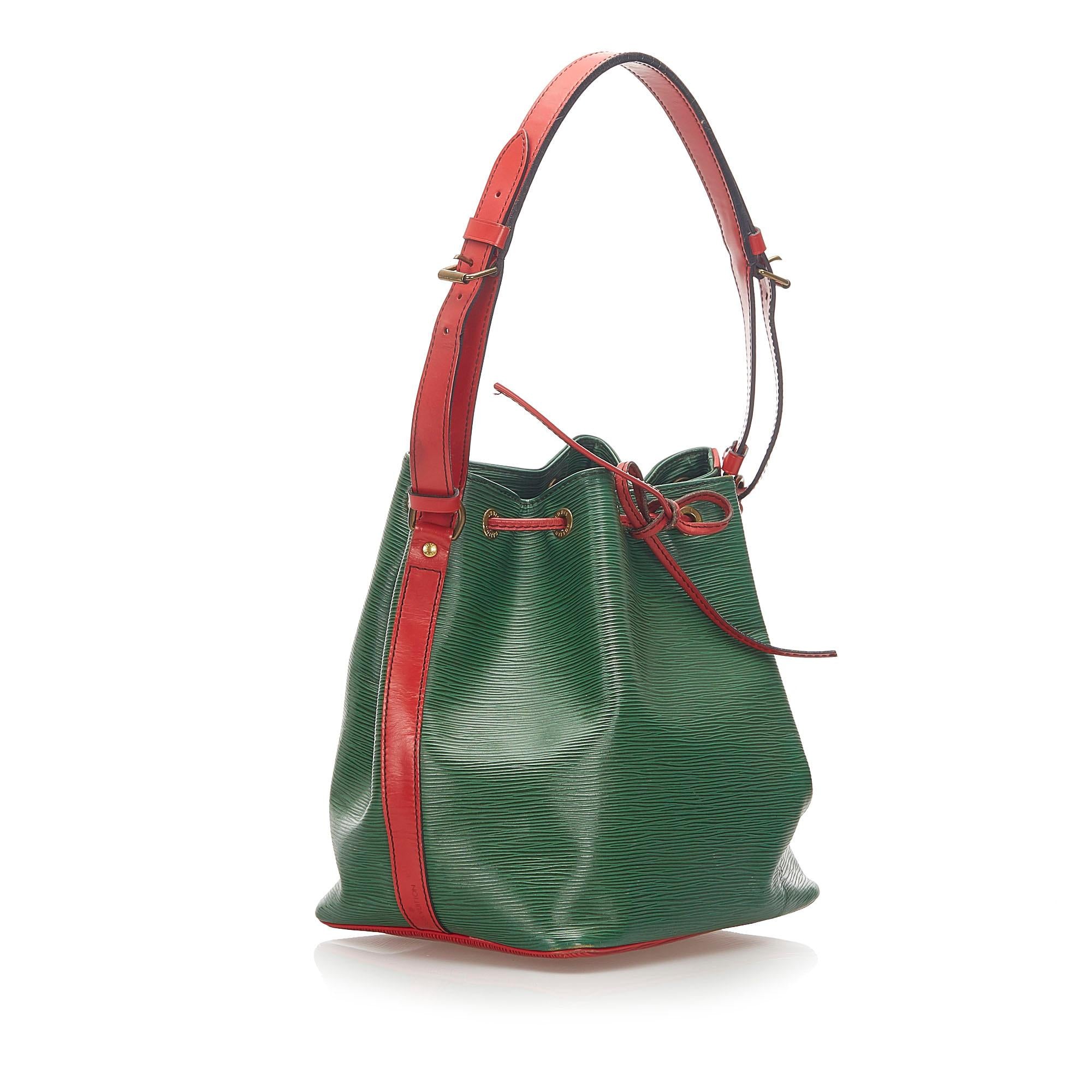 Louis Vuitton Epi Bicolor Petit Noe (SHG-18879)