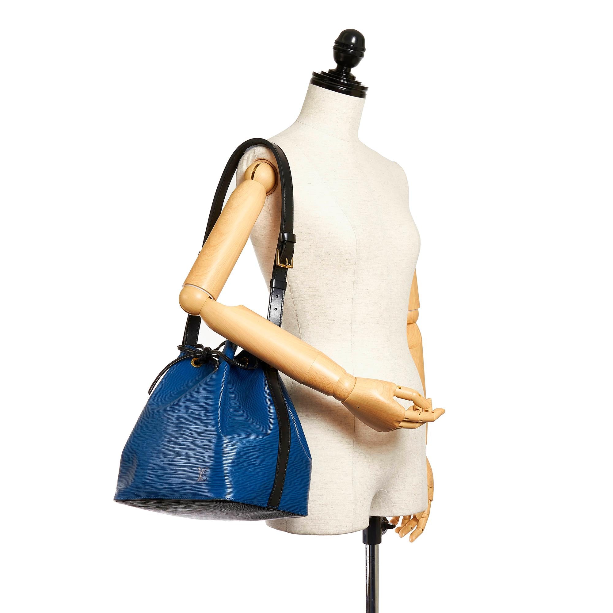 Louis Vuitton Epi Bicolor Petit Noe (SHG-28025)