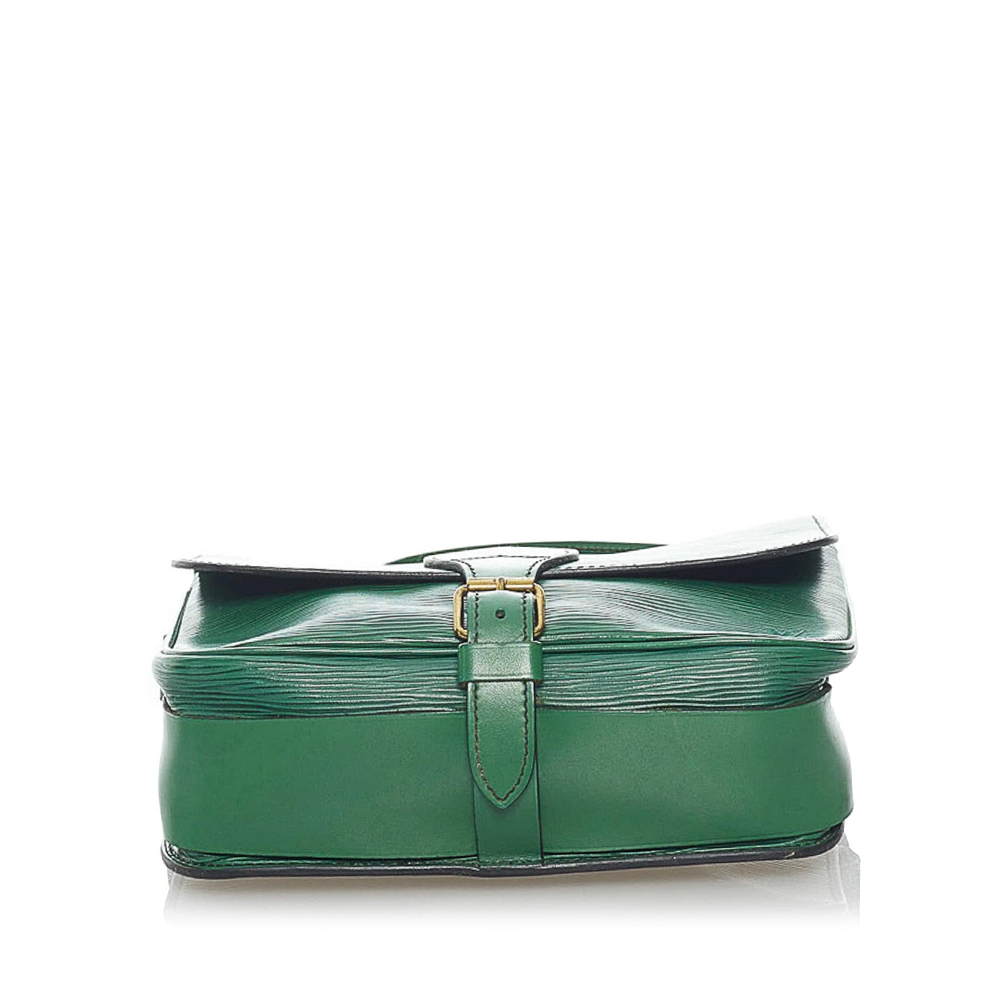 Louis Vuitton Epi Cartouchiere MM (SHG-34784)