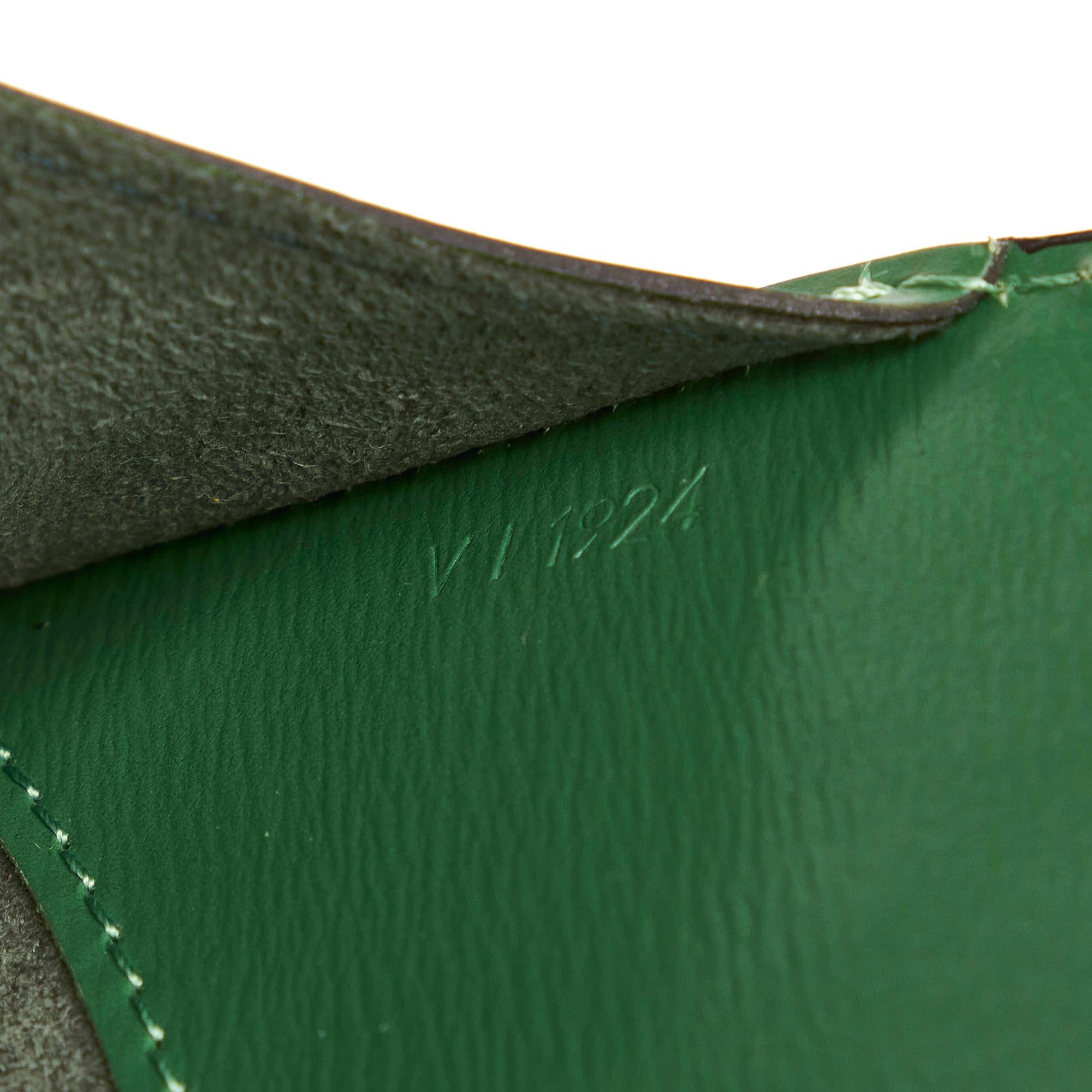 Louis Vuitton Epi Cluny (SHG-27880)