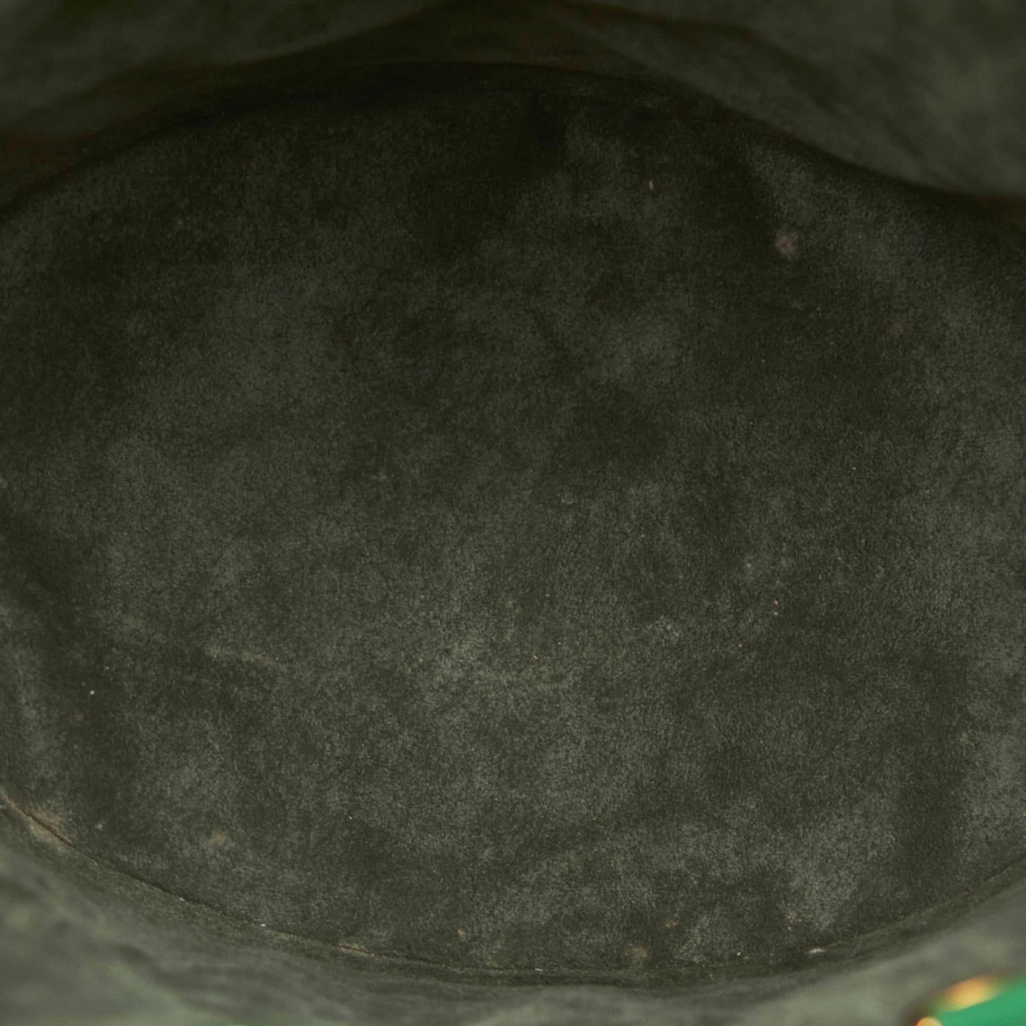 Louis Vuitton Epi Cluny (SHG-27880)