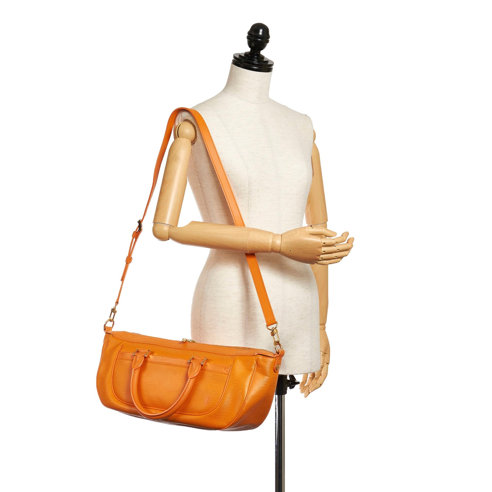 Louis Vuitton Epi Dhanura PM (SHG-28421)