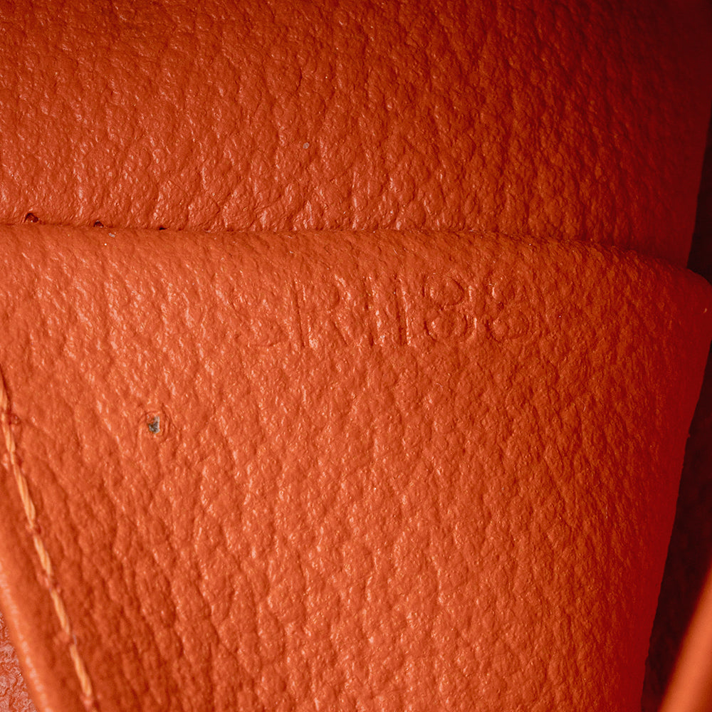 Louis Vuitton Epi Leather Cosmetic Pouch (SHF-16410)