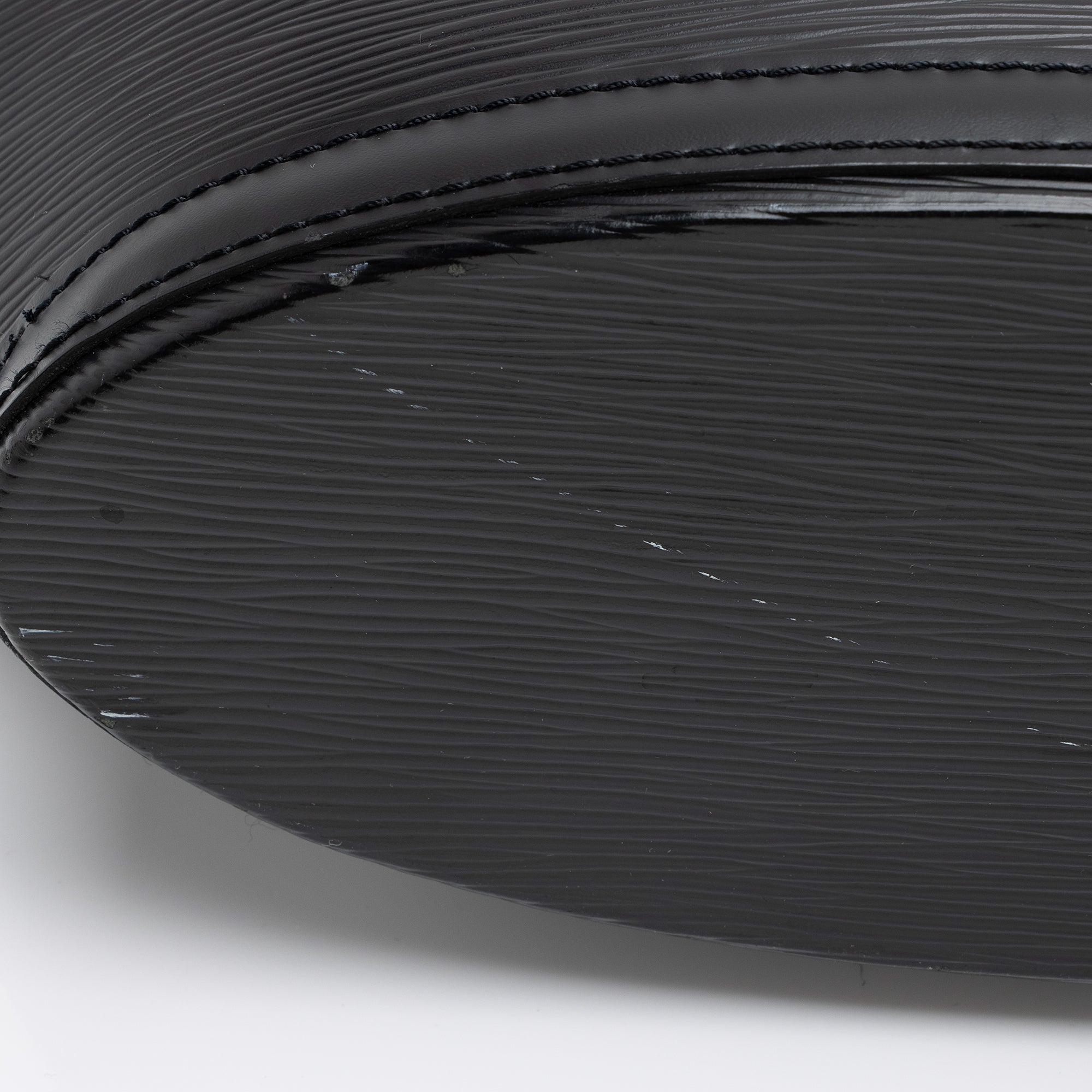 Louis Vuitton Epi Leather St. Jacques PM Shoulder Bag (SHF-wpcNs3)