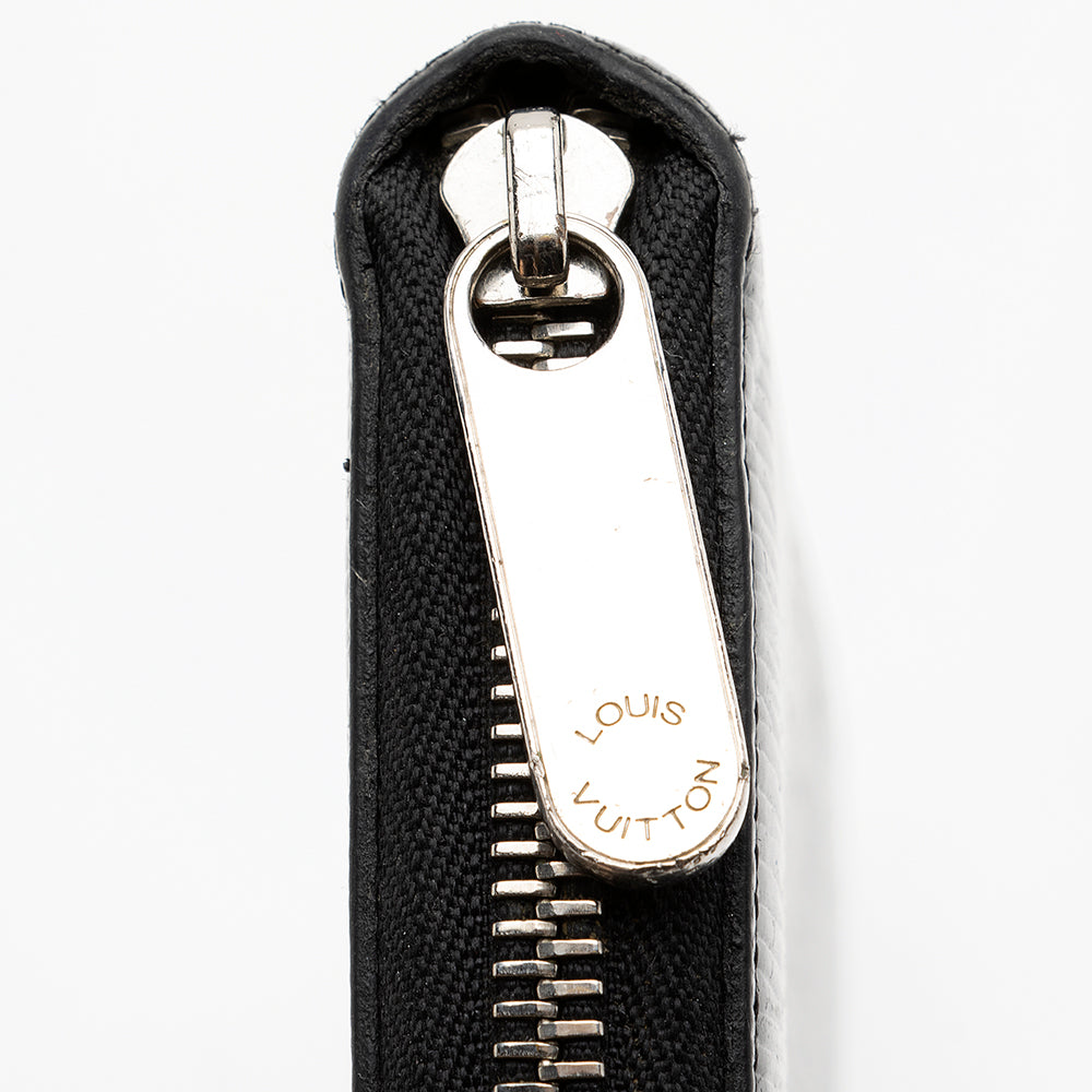 Louis Vuitton Epi Leather Zippy Wallet (SHF-17703)