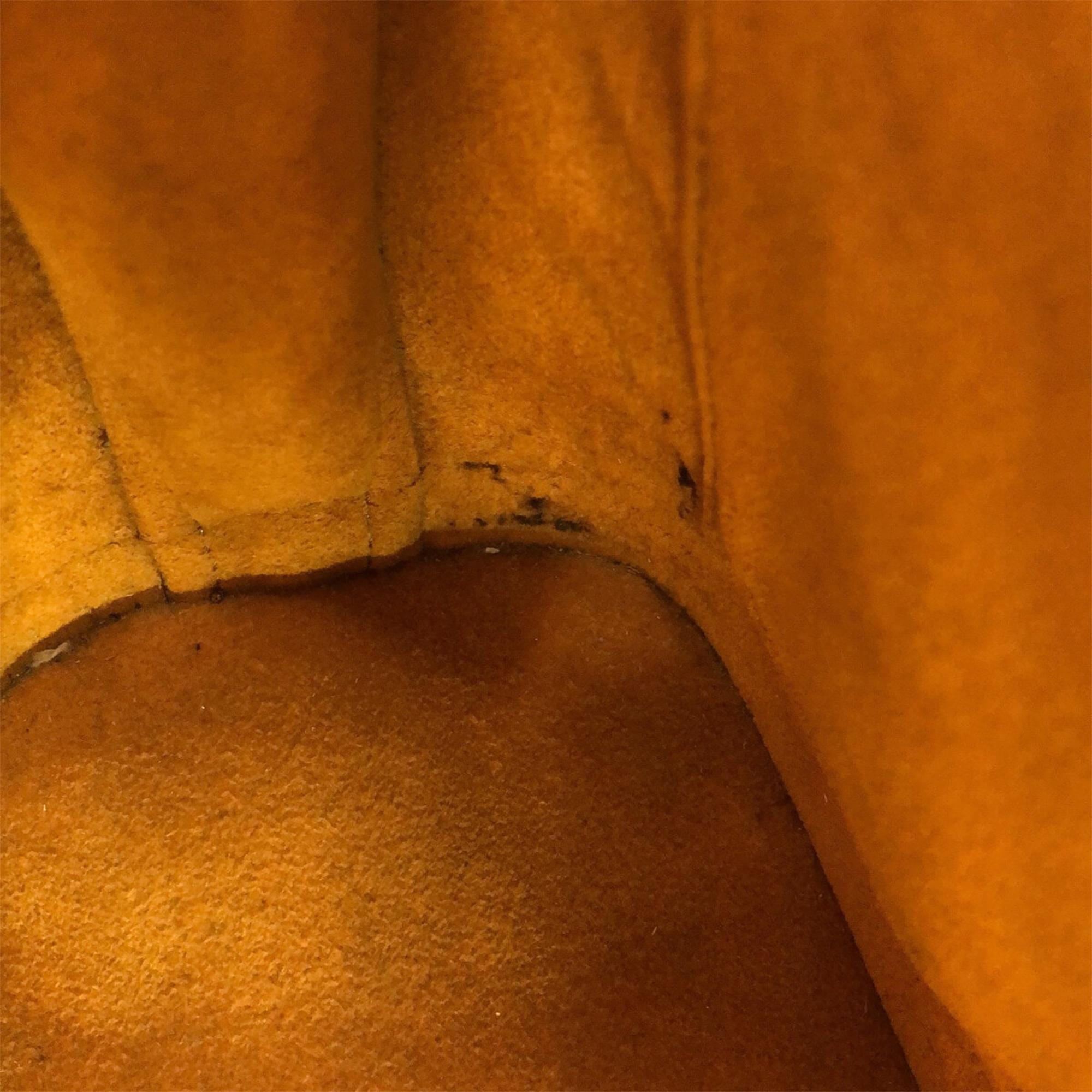 Louis Vuitton Epi Lussac (SHG-kRBY4B)