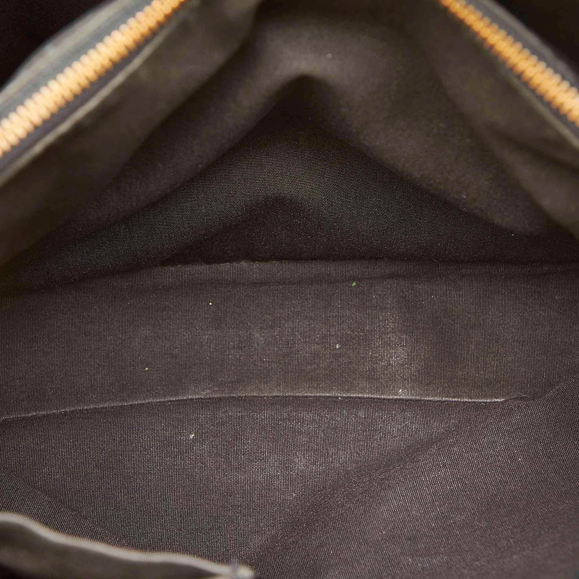 Louis Vuitton Epi Mandara GM (SHG-22329)