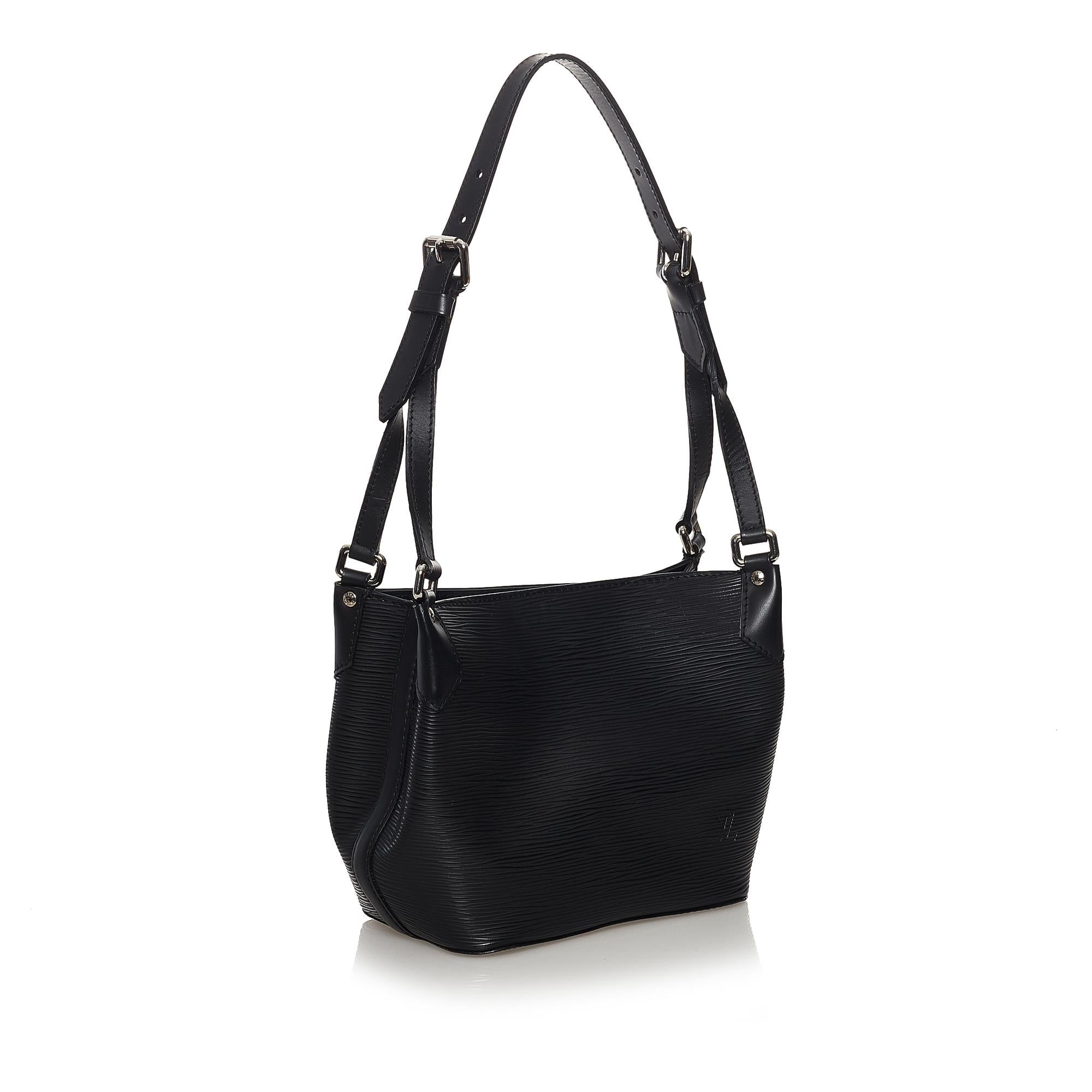 Louis Vuitton Epi Mandara PM (SHG-32449)