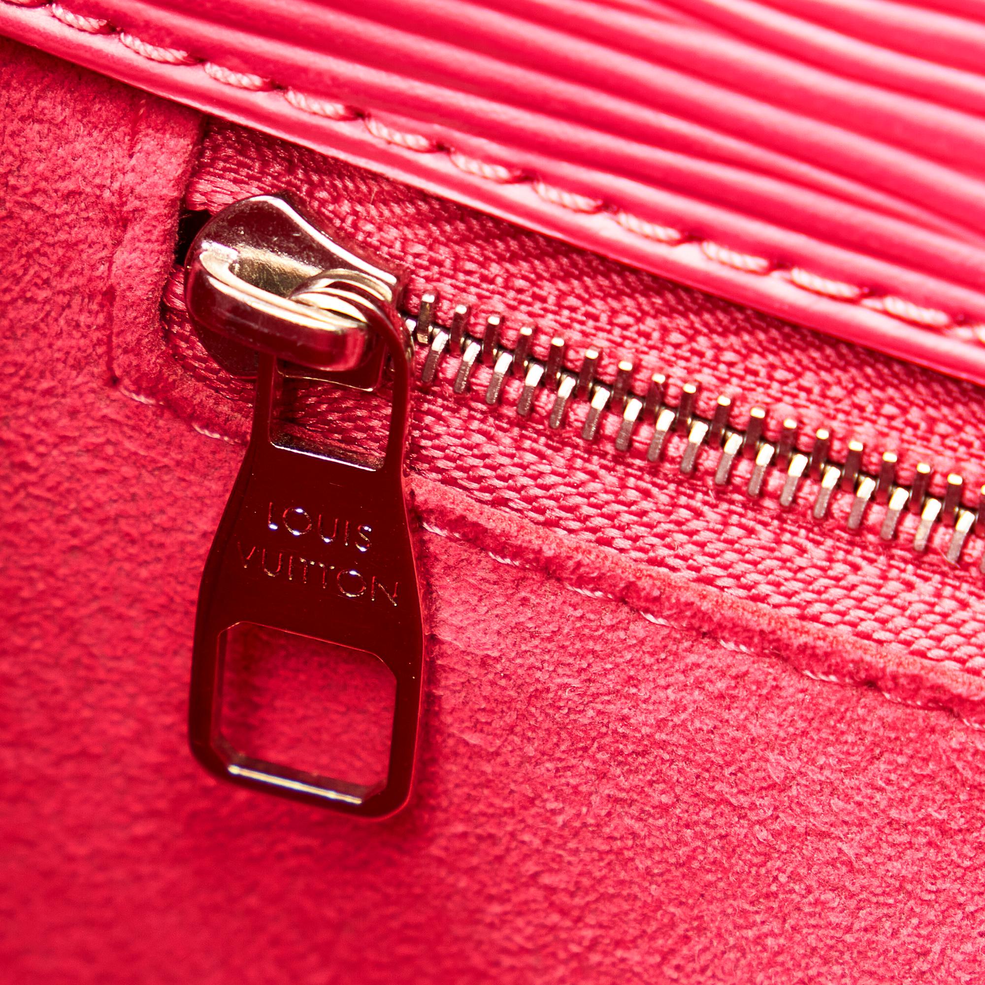 Louis Vuitton Epi Marly BB (SHG-25386)