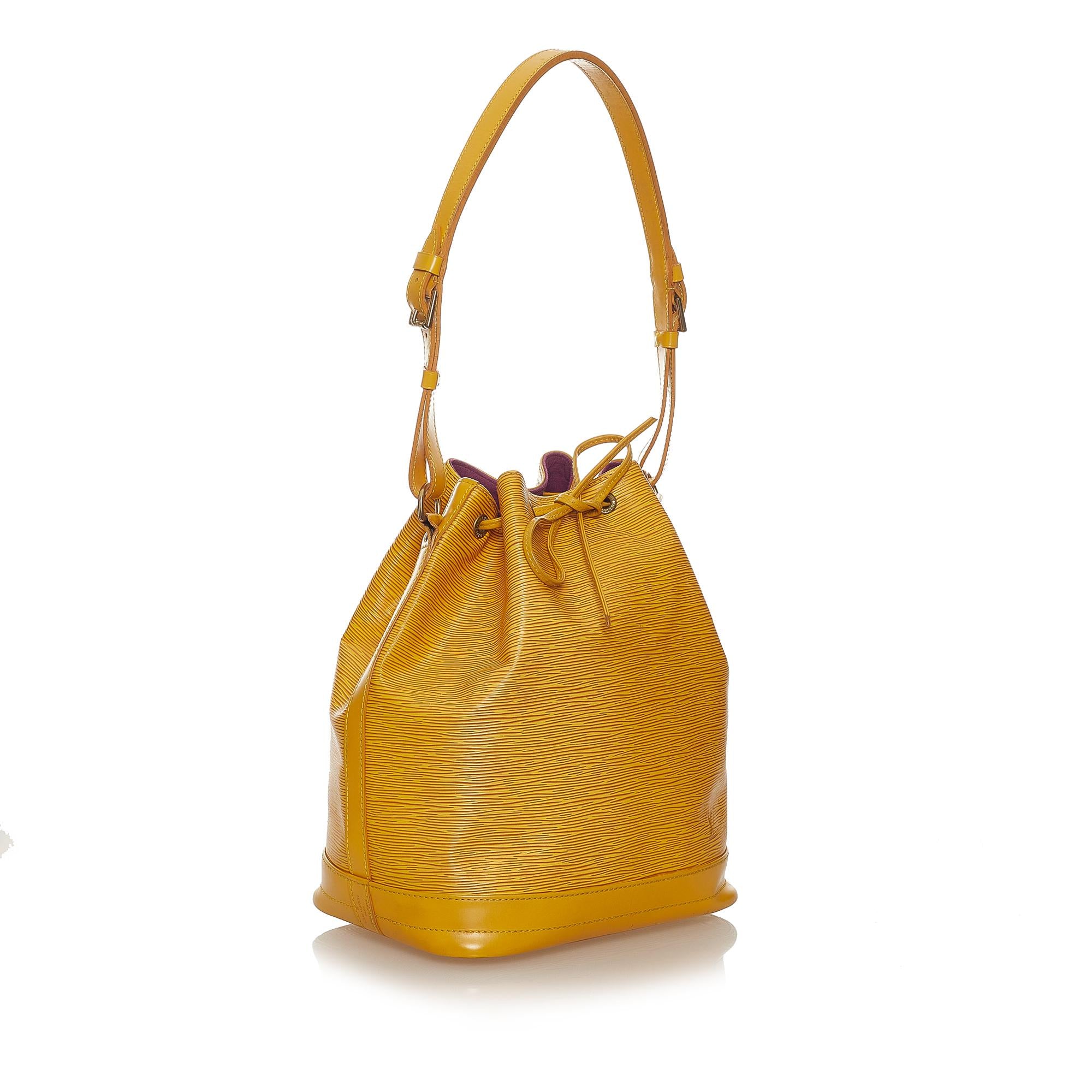 Louis Vuitton Epi Noe (SHG-27331)