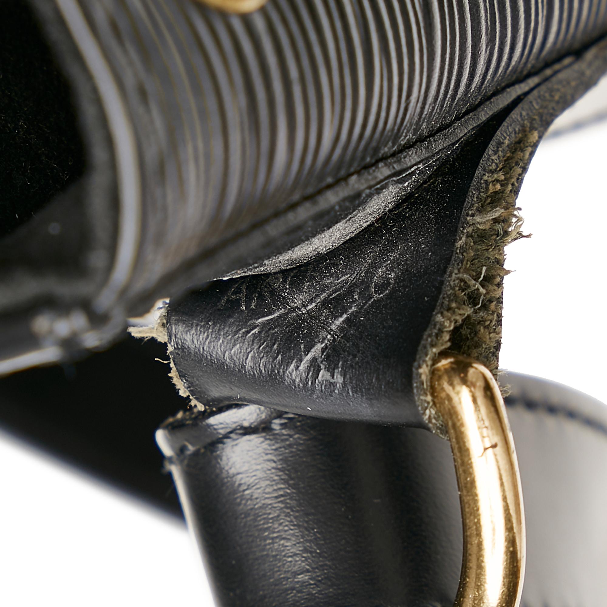 Louis Vuitton Epi Noe (SHG-28336)