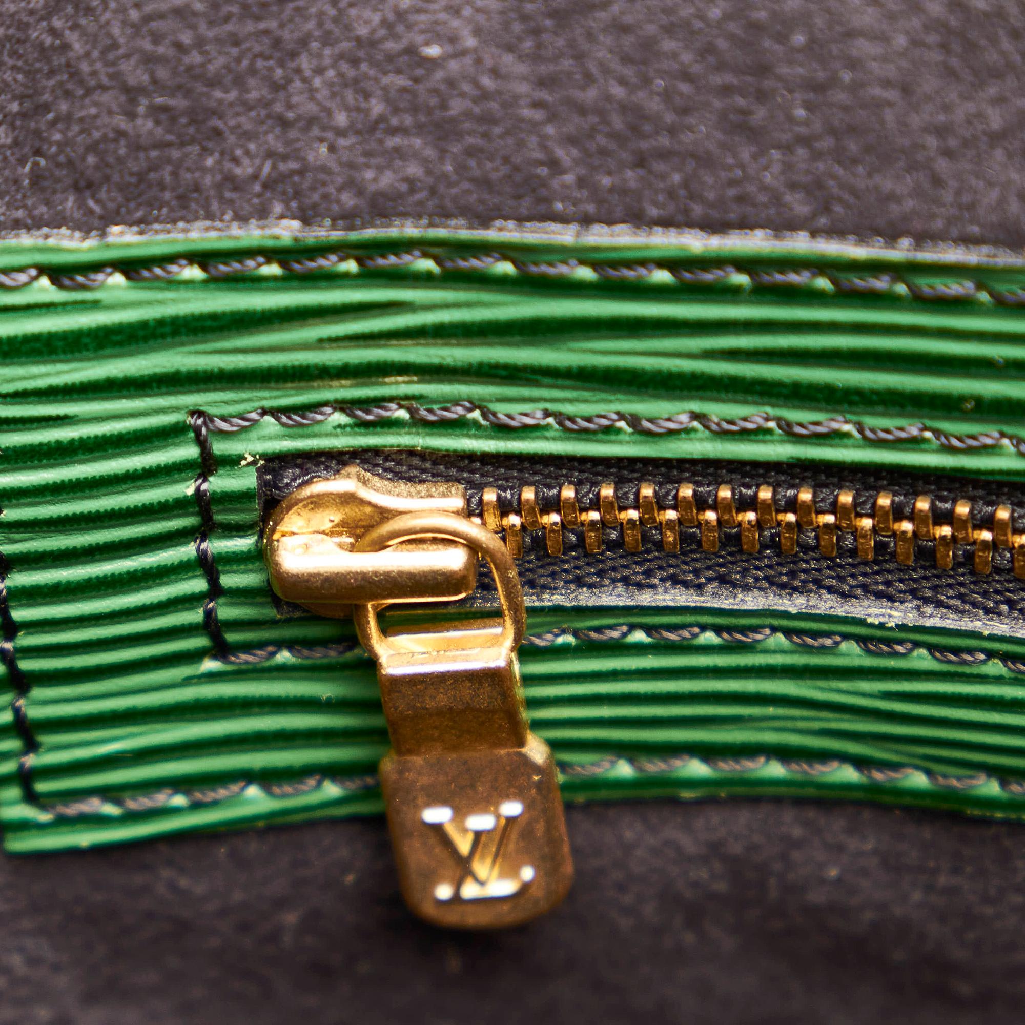 Louis Vuitton Epi Noe (SHG-28491)