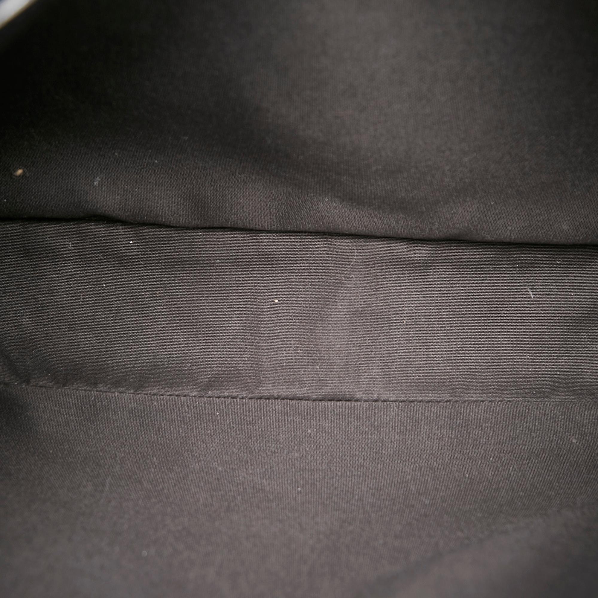 Louis Vuitton Epi Passy PM (SHG-28206)