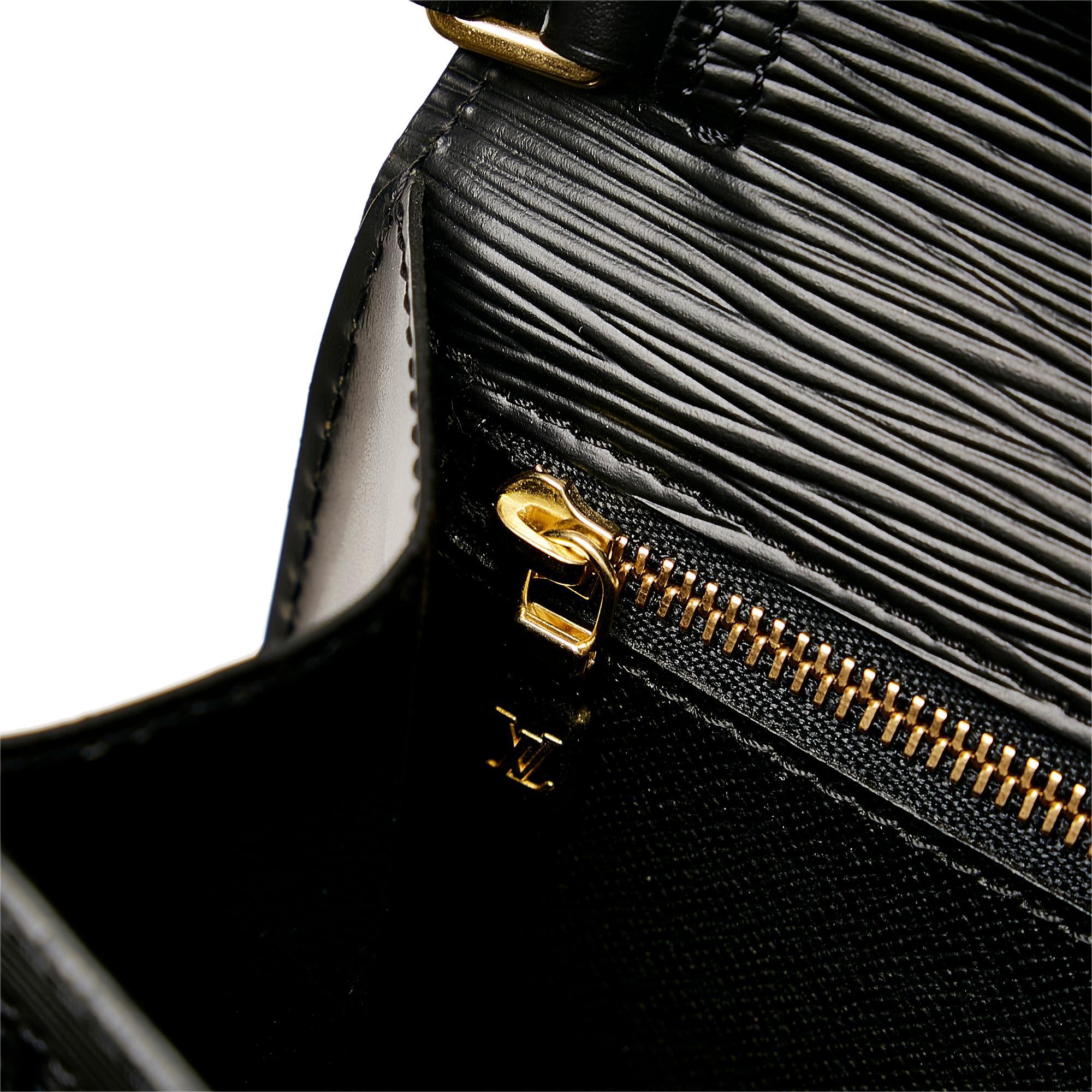 Louis Vuitton Epi Pochette Sellier Dragonne (SHG-7BXL7J)