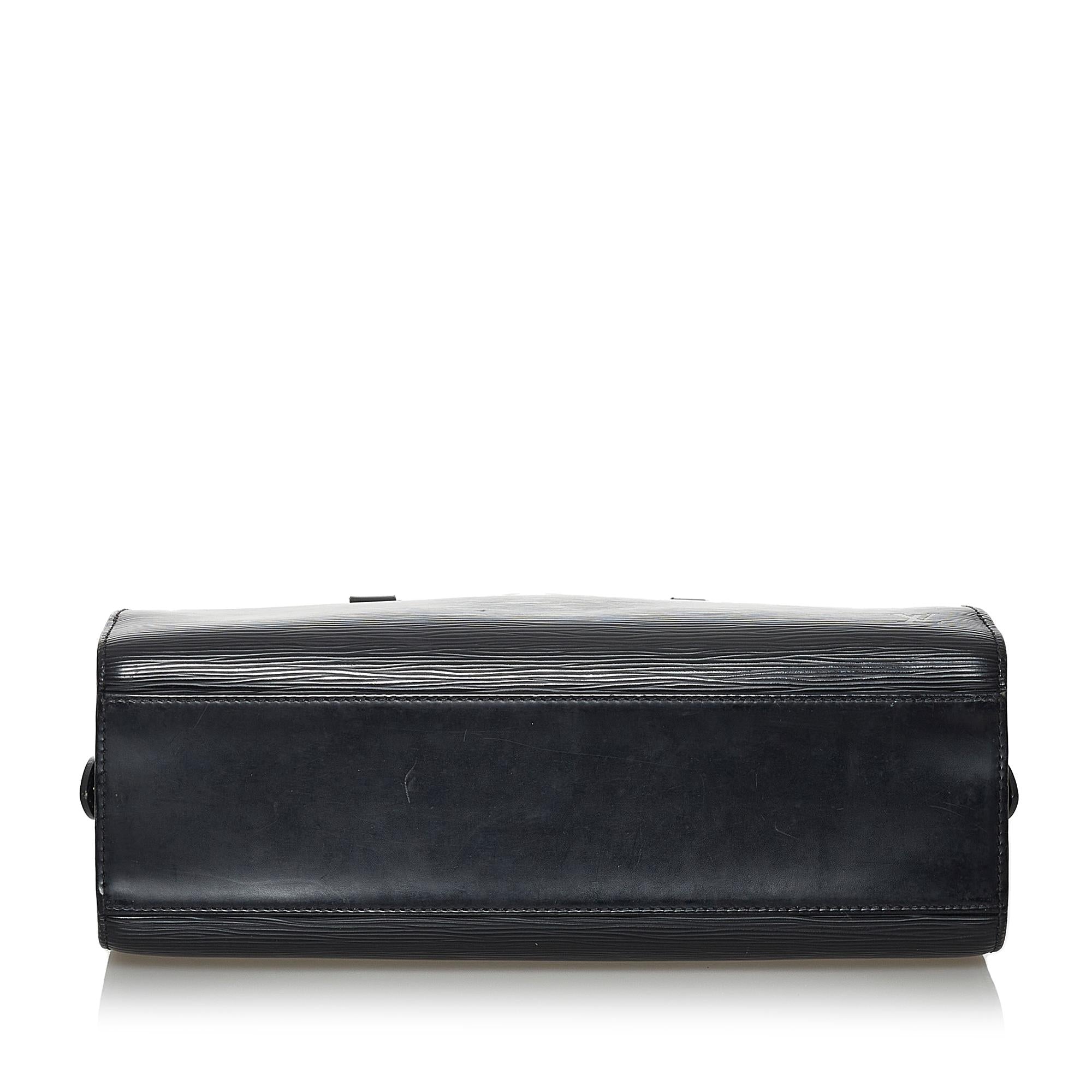 Louis Vuitton Epi Pont Neuf PM (SHG-28274)