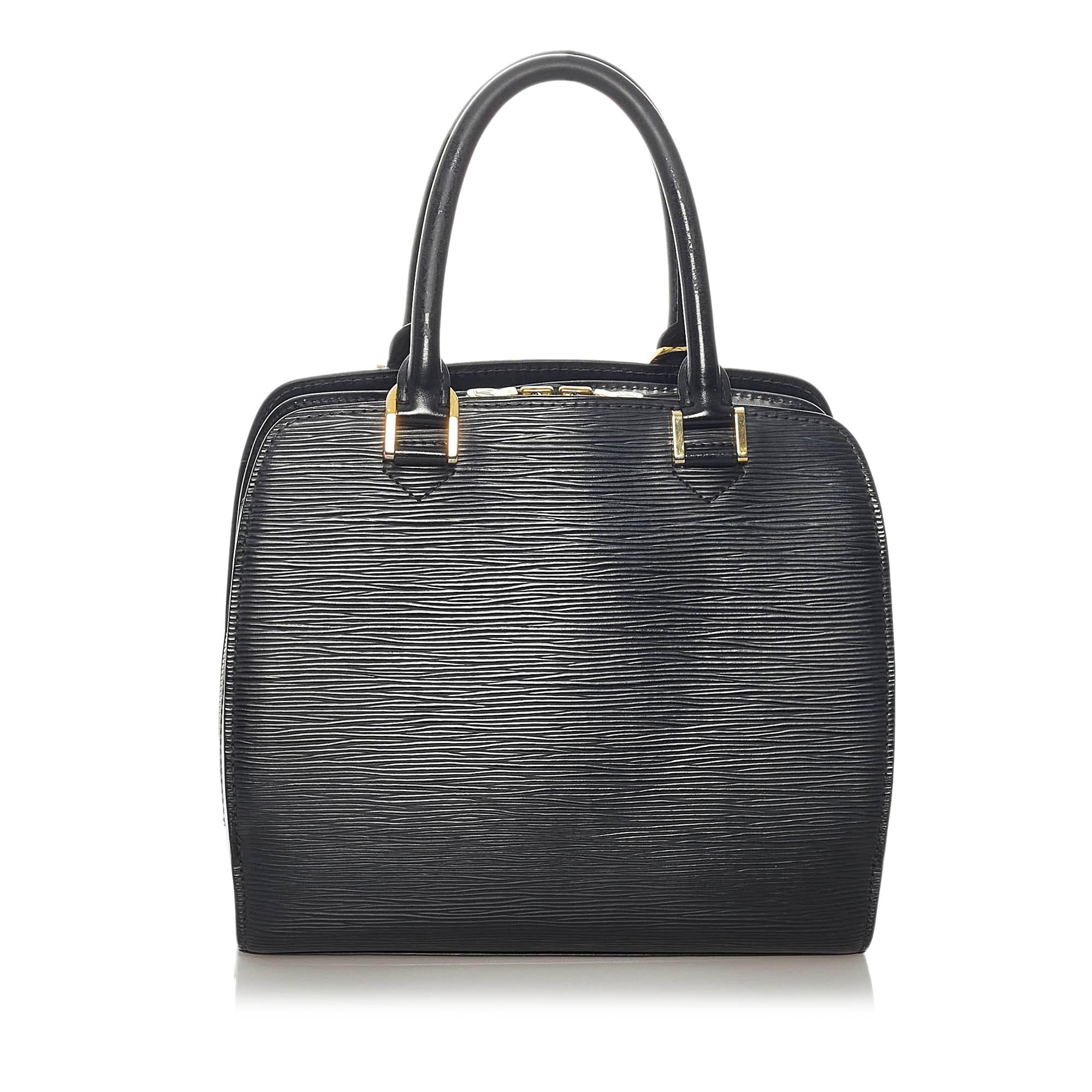 Louis Vuitton Epi Pont Neuf (SHG-28495)