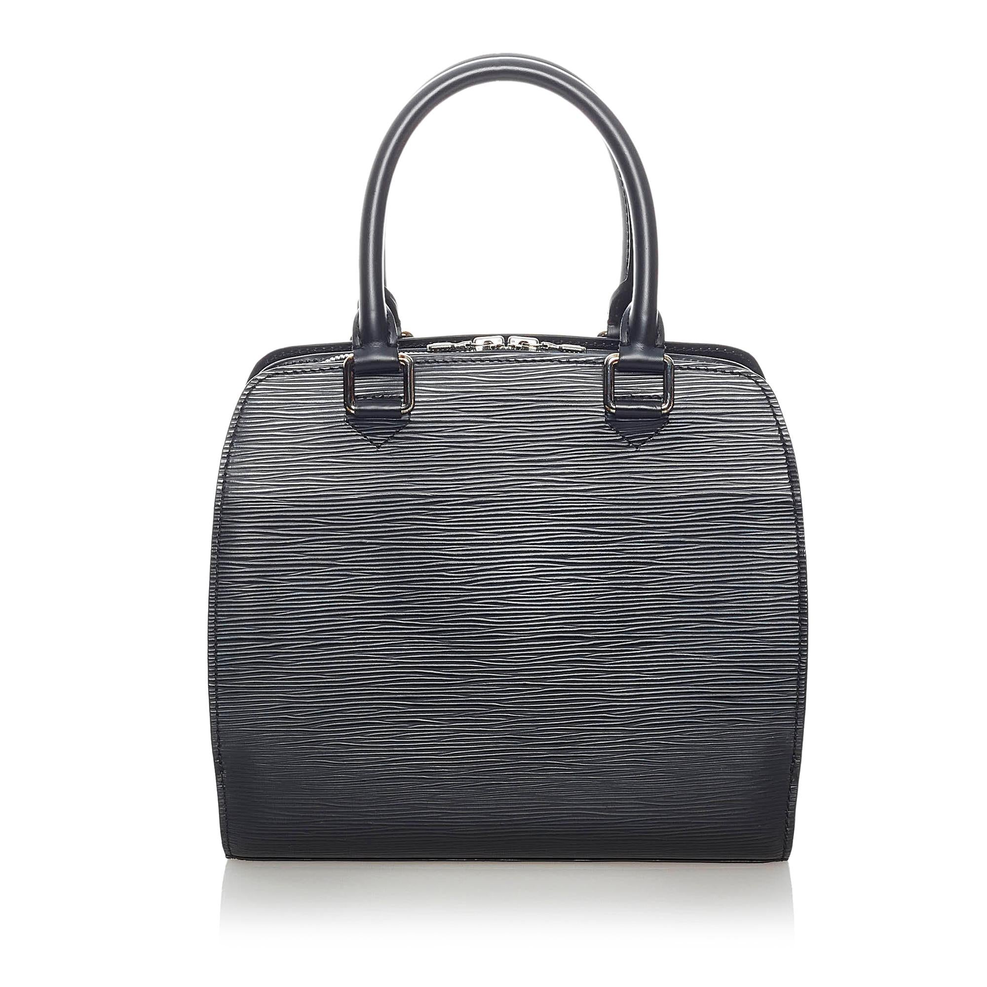 Louis Vuitton Epi Pont Neuf (SHG-31625)