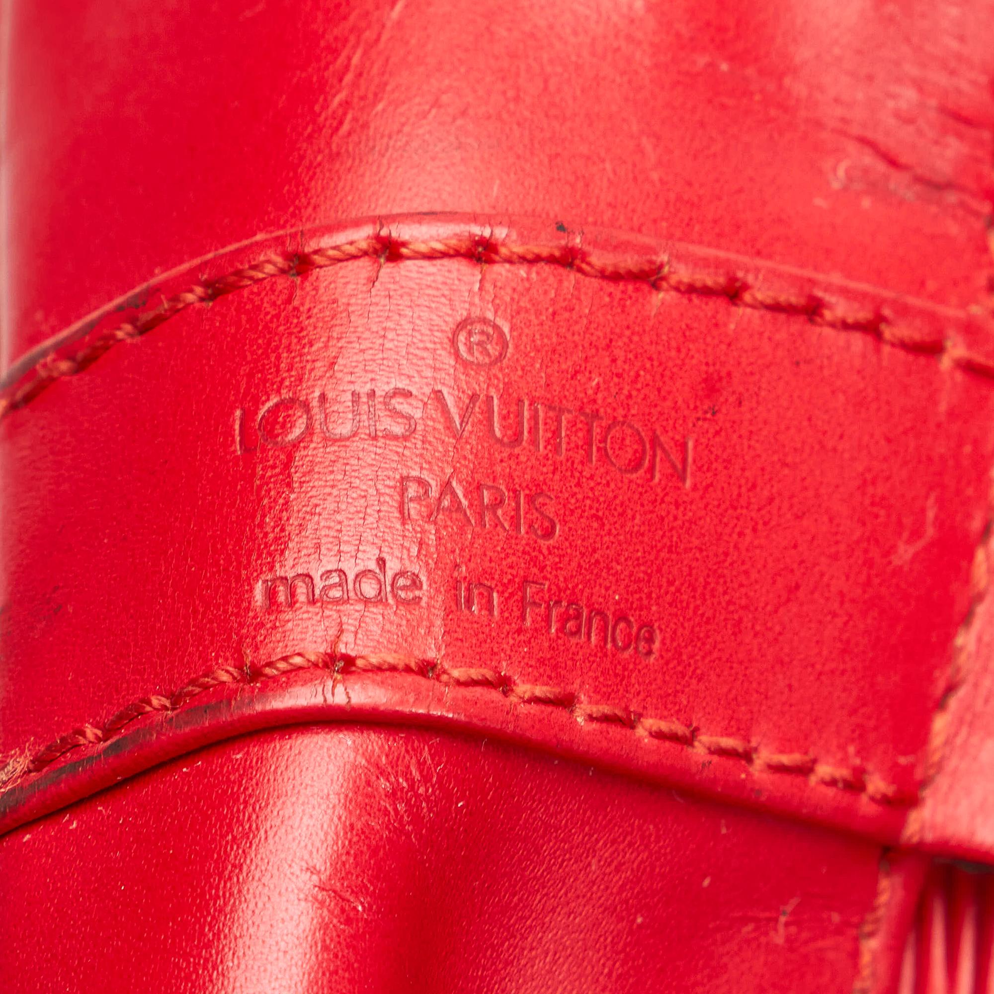 Louis Vuitton Epi Randonnee PM (SHG-29111)