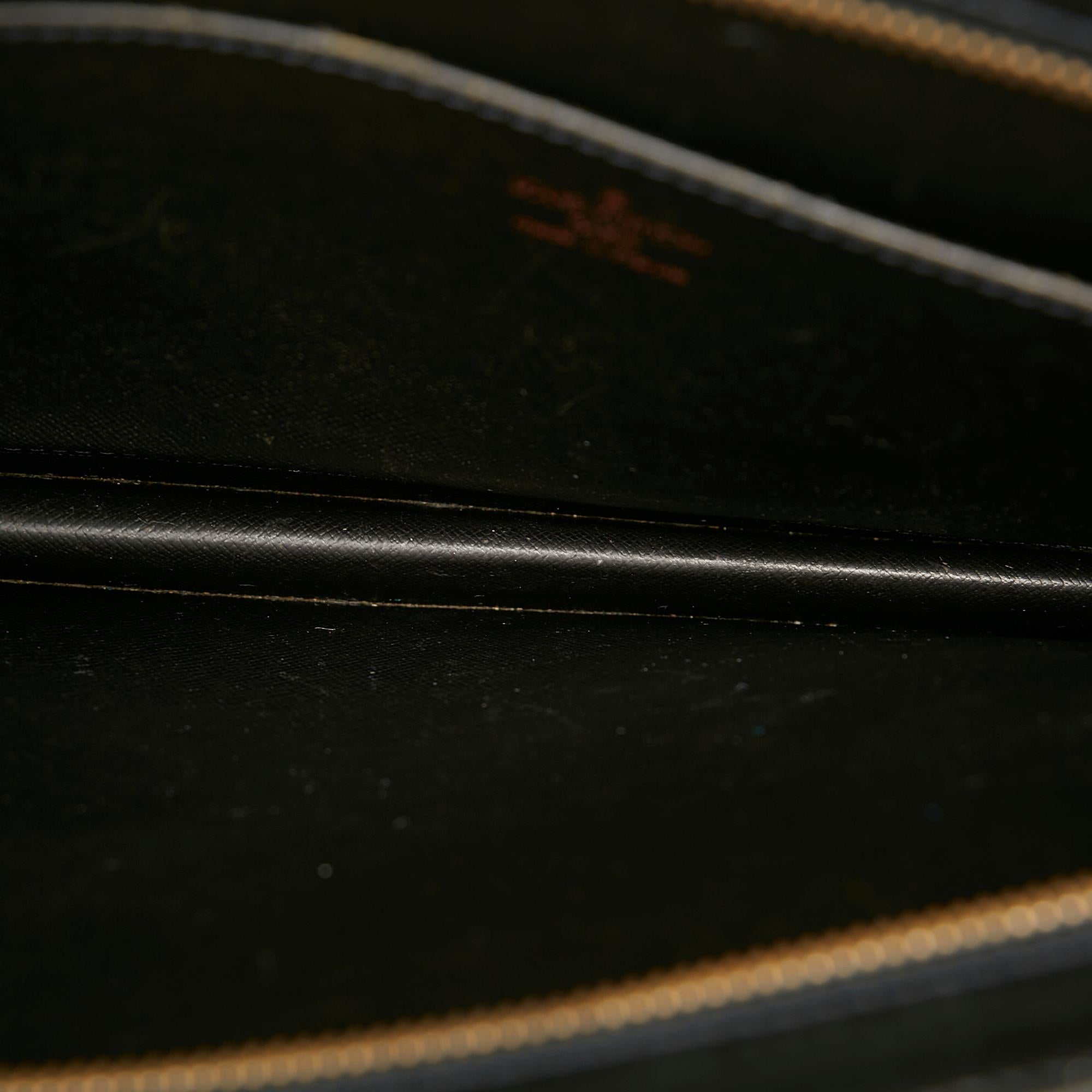 Louis Vuitton Epi Rochelle (SHG-24767)