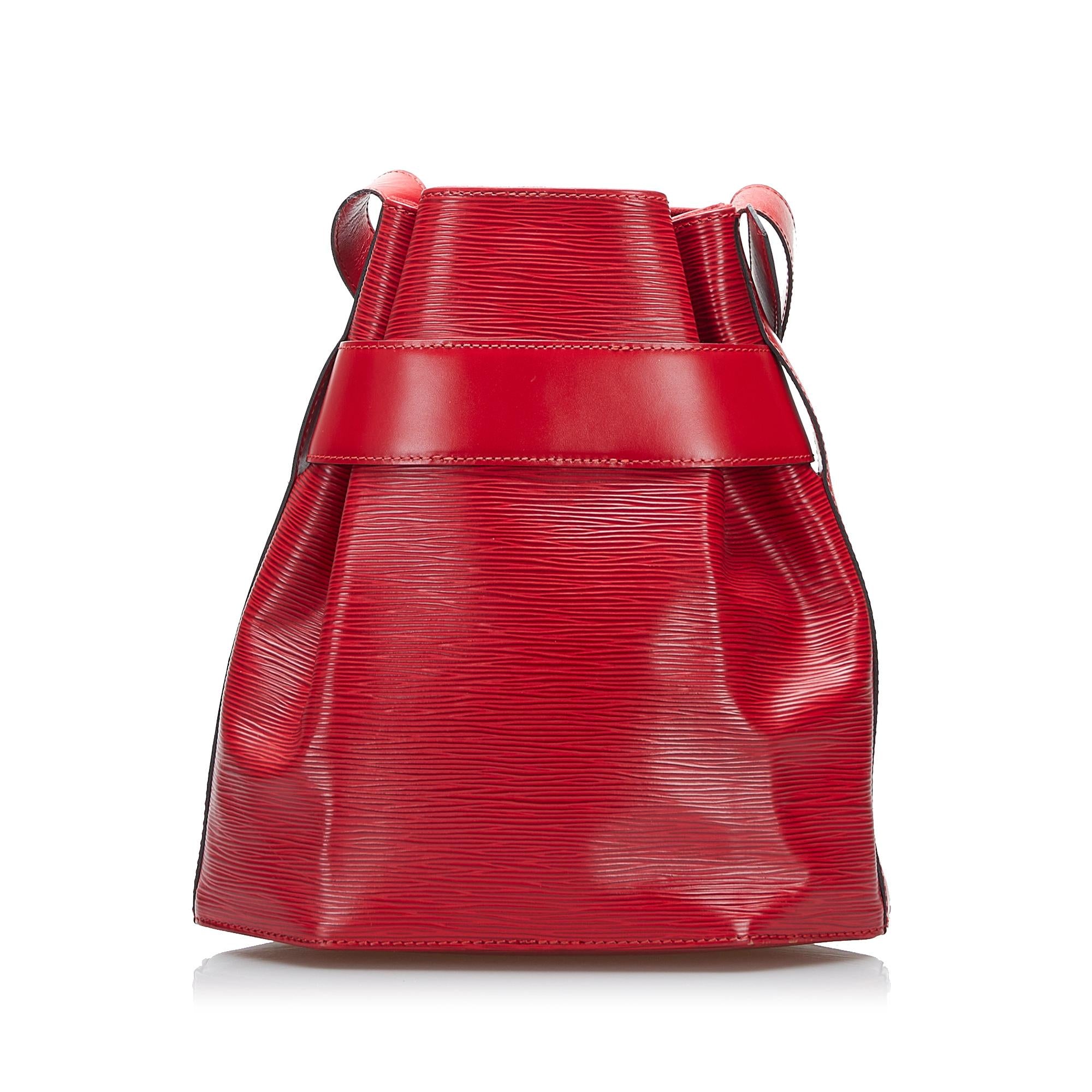 Louis Vuitton Epi Sac D Epaule PM (SHG-1ol2tz)