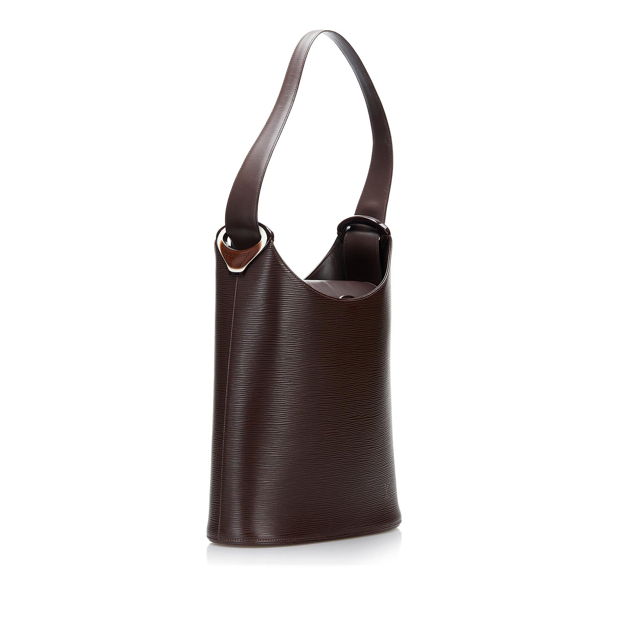 Louis Vuitton Epi Sac Verseau (SHG-36880)