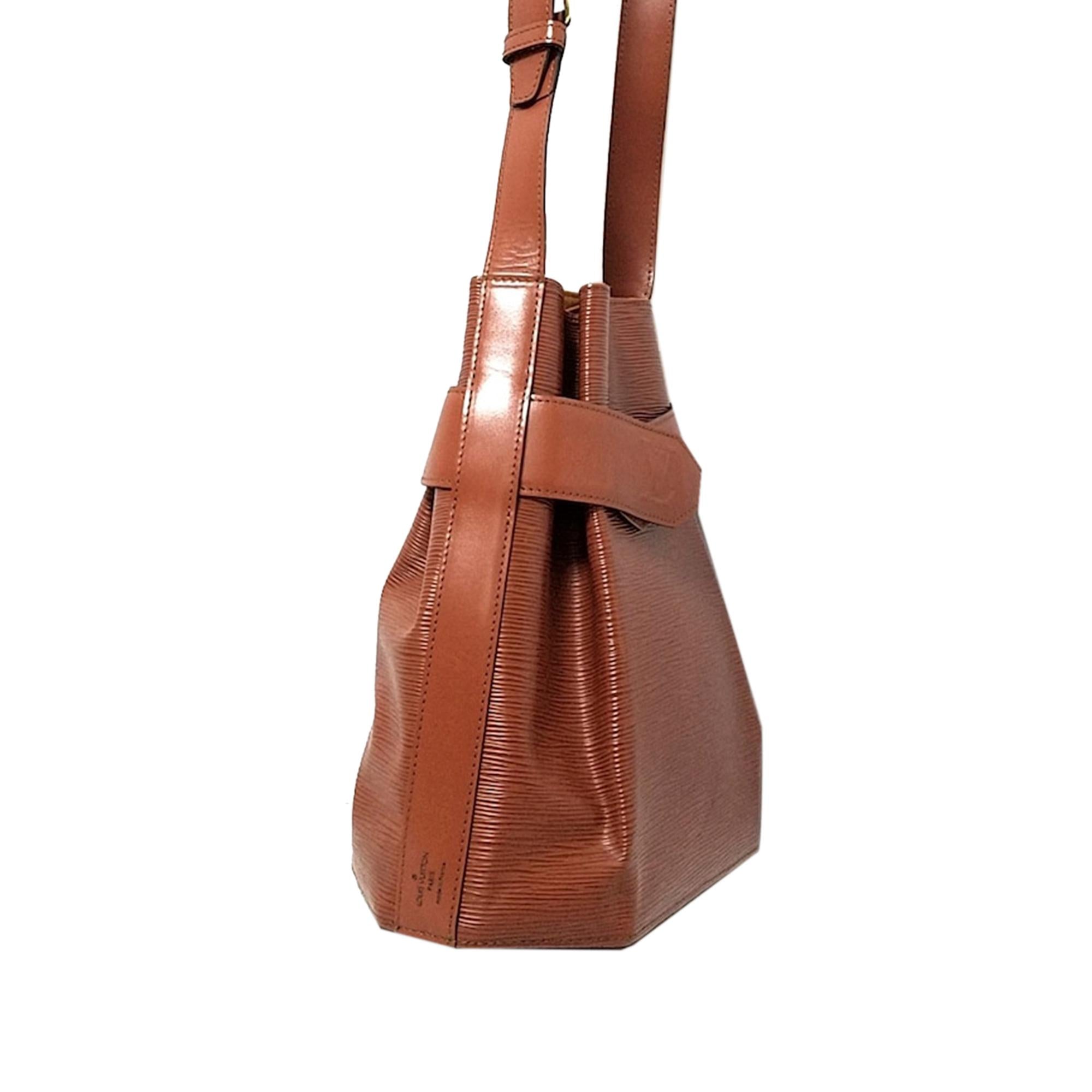 Louis Vuitton Epi Sac dEpaule (SHG-28269)