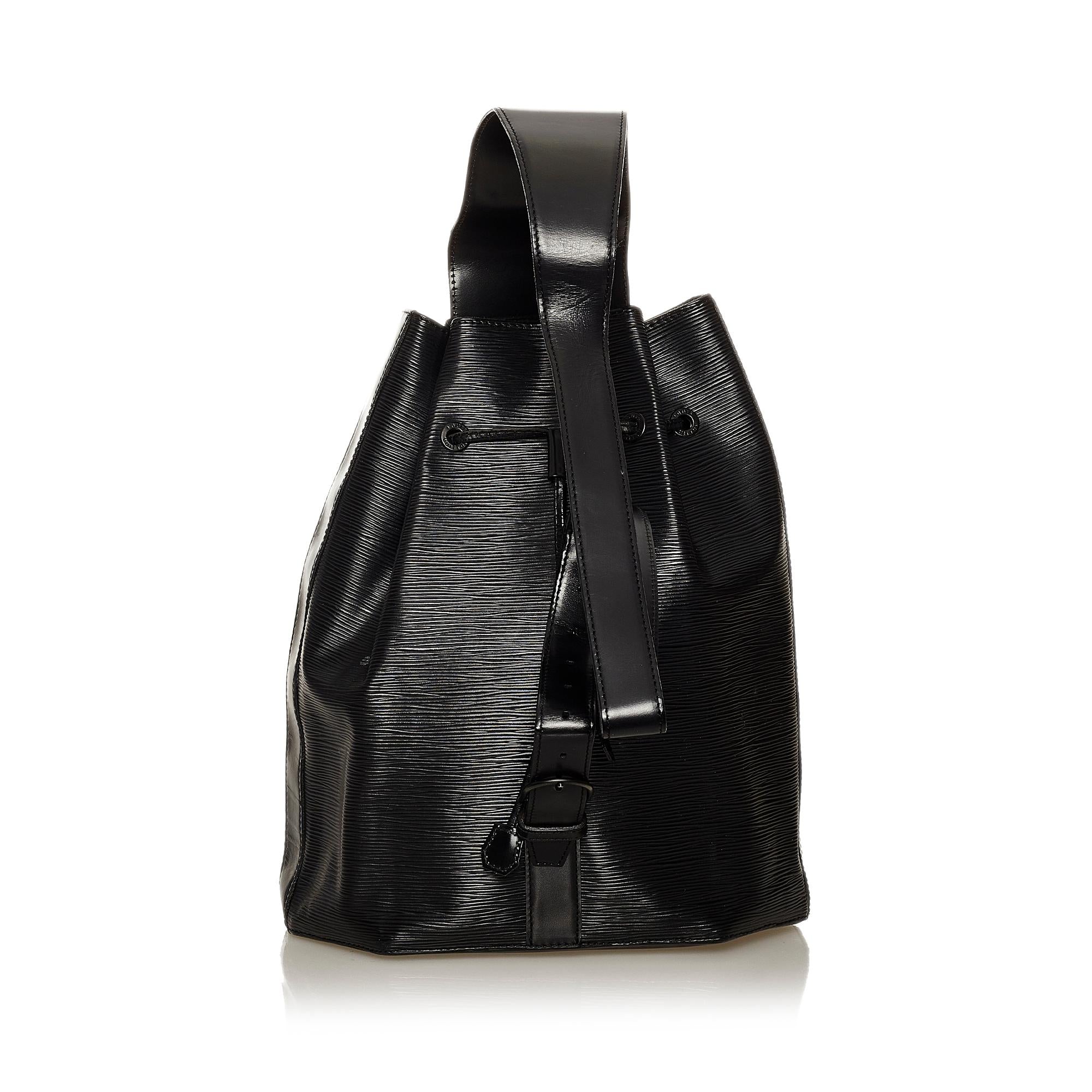 Louis Vuitton Epi Sac dEpaule (SHG-28785)