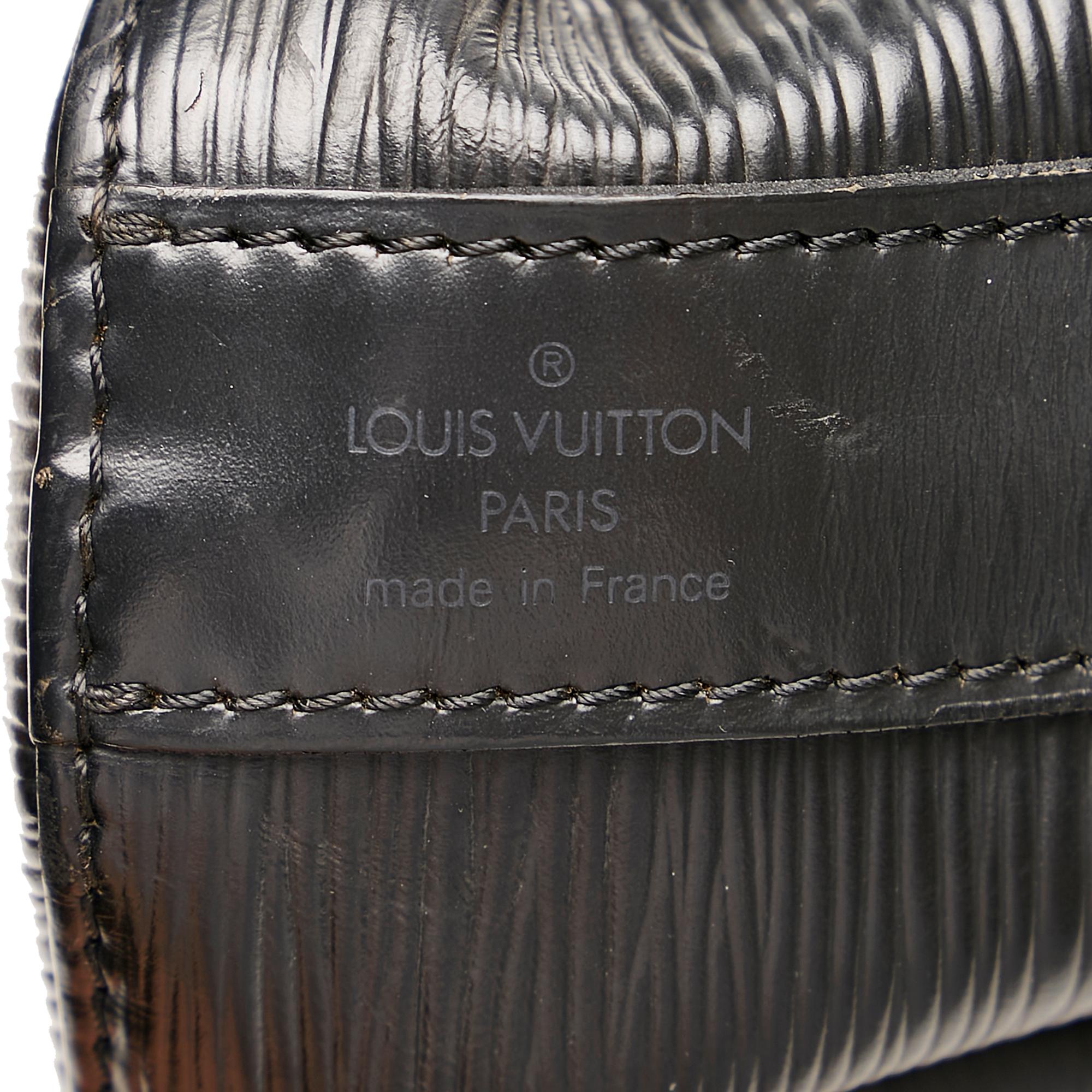 Louis Vuitton Epi Sac dEpaule (SHG-33231)