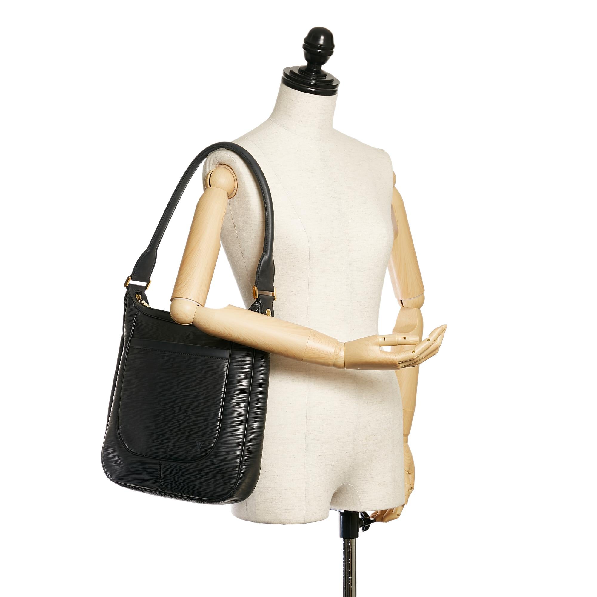 Louis Vuitton Epi Salabha (SHG-28849)