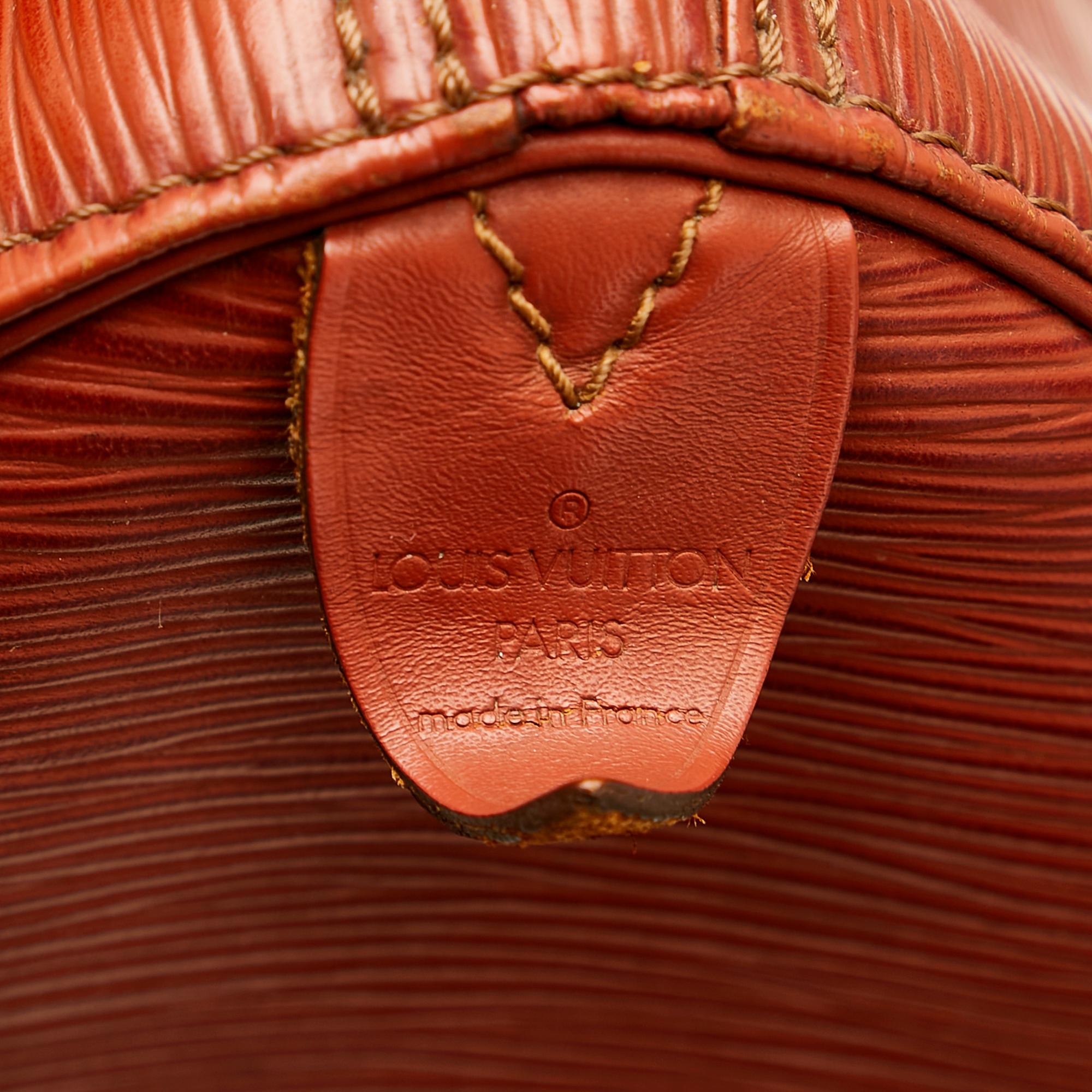 Louis Vuitton Epi Speedy 30 (SHG-24625)