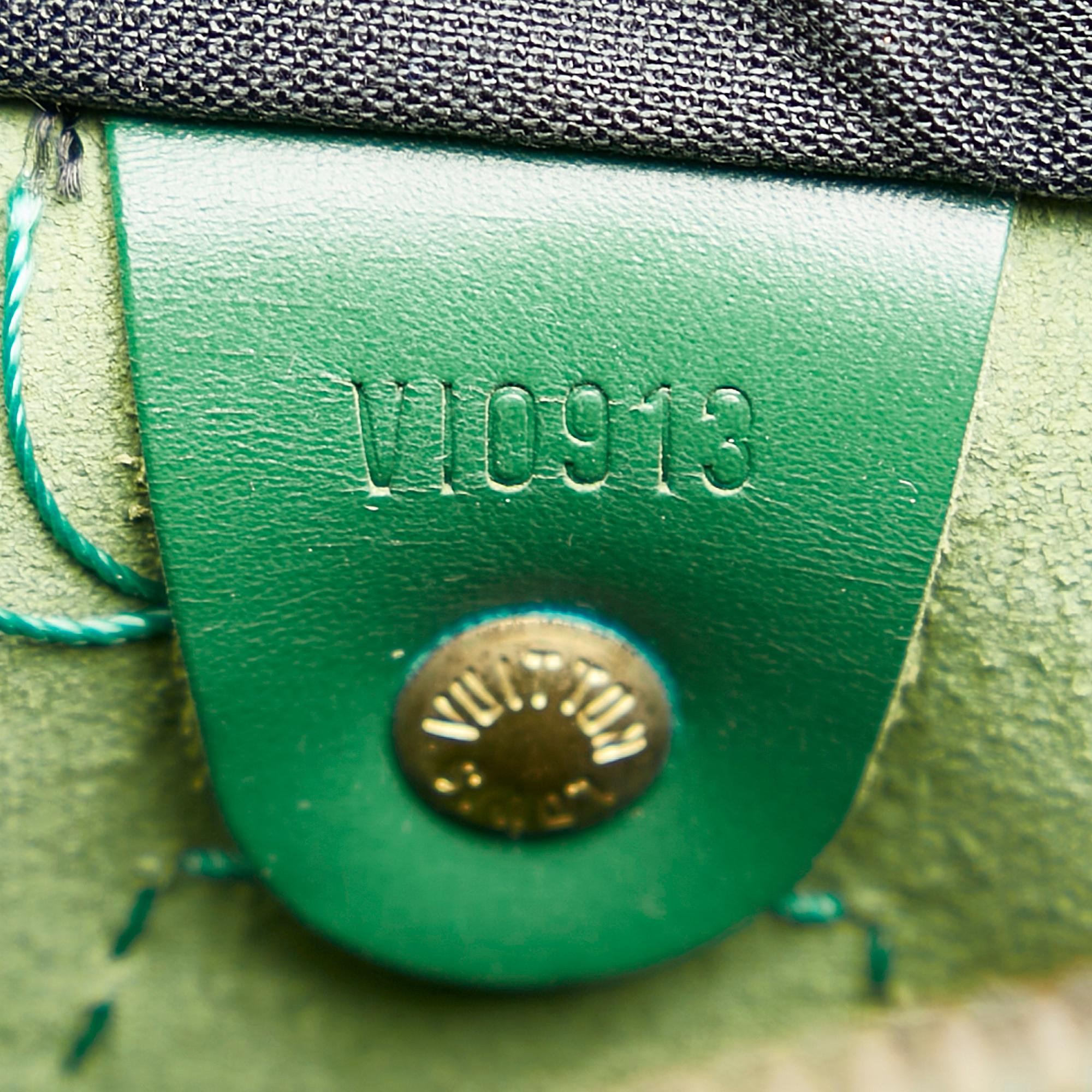 Louis Vuitton Epi Speedy 30 (SHG-27759)