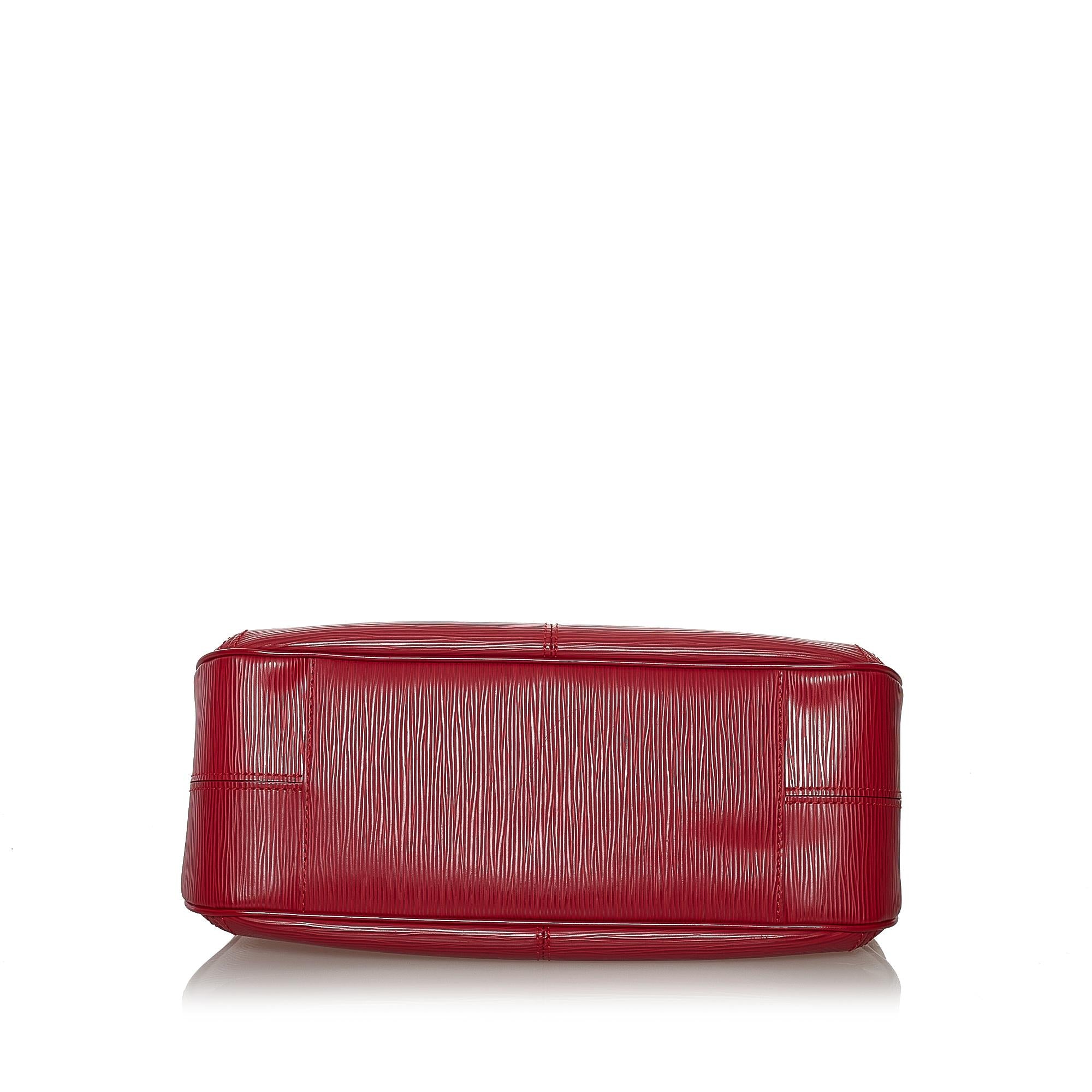 Louis Vuitton Epi Turenne PM (SHG-33237)