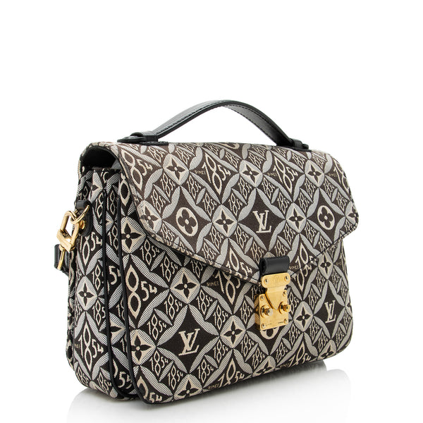 Louis Vuitton Jacquard Since 1854 Pochette Metis Shoulder Bag (SHF-223 –  LuxeDH