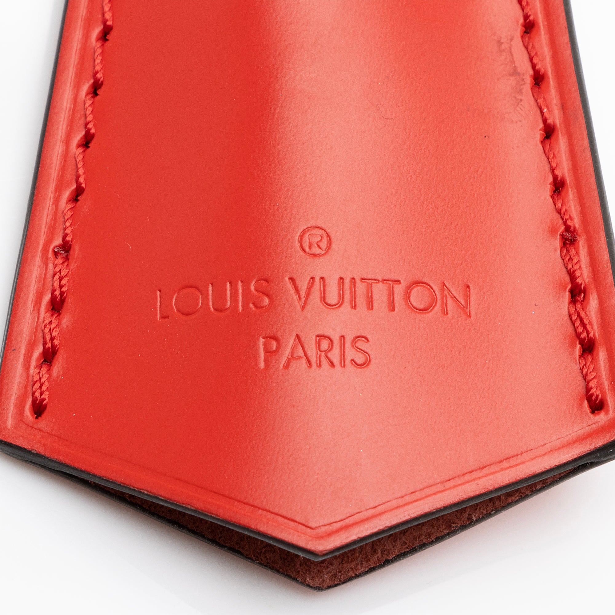 Louis Vuitton Leather Clochette (SHF-IGtwdI)