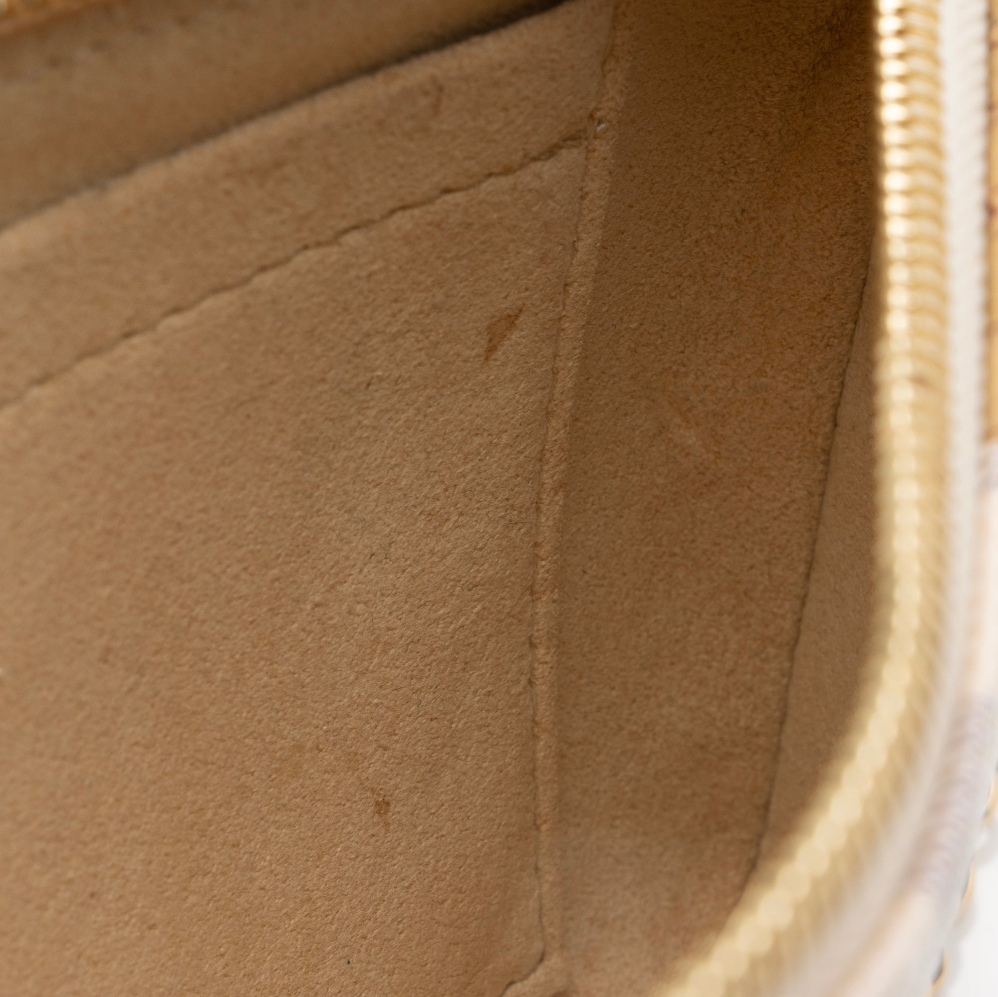 Louis Vuitton Limited Edition Damier Ebene Trunks & Bags Milla MM Pochette Accessoires (SHF-23336)