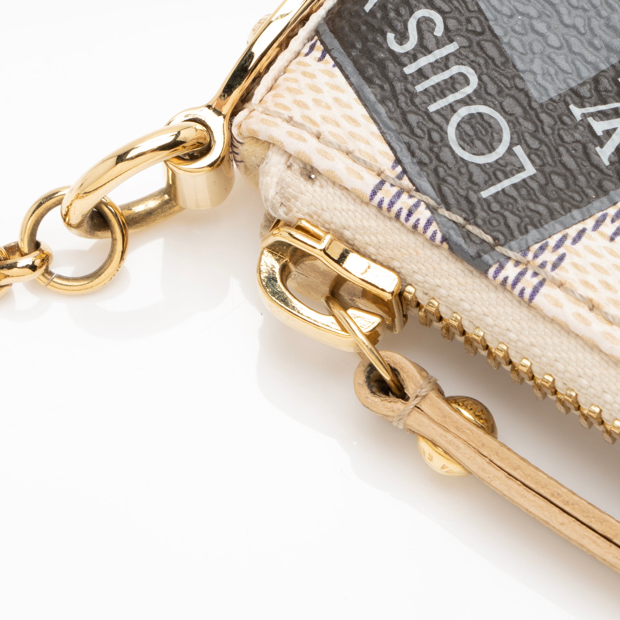 Louis Vuitton Limited Edition Damier Ebene Trunks & Bags Milla MM Pochette Accessoires (SHF-23336)