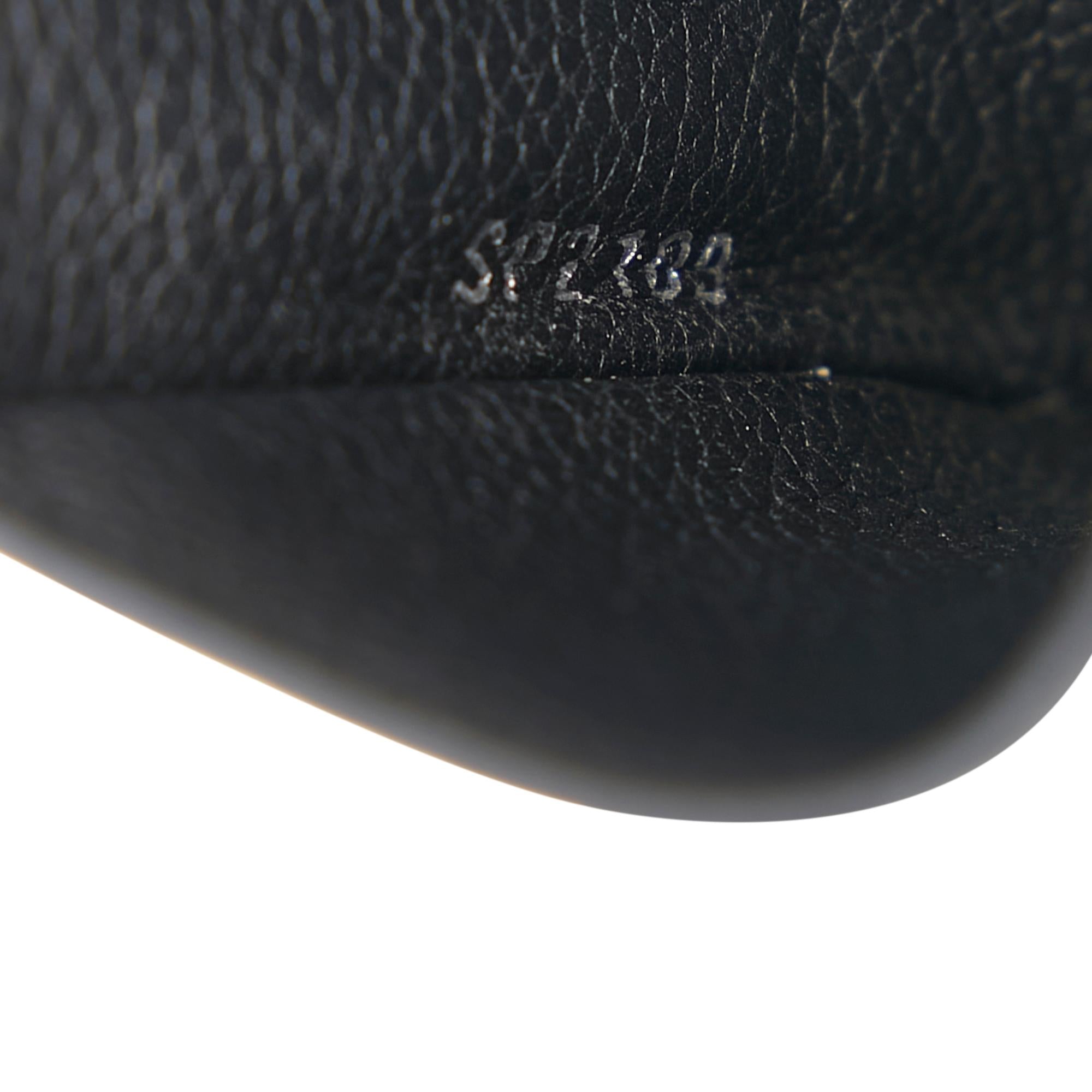 Louis Vuitton LockMe Card Holder (SHG-37552)