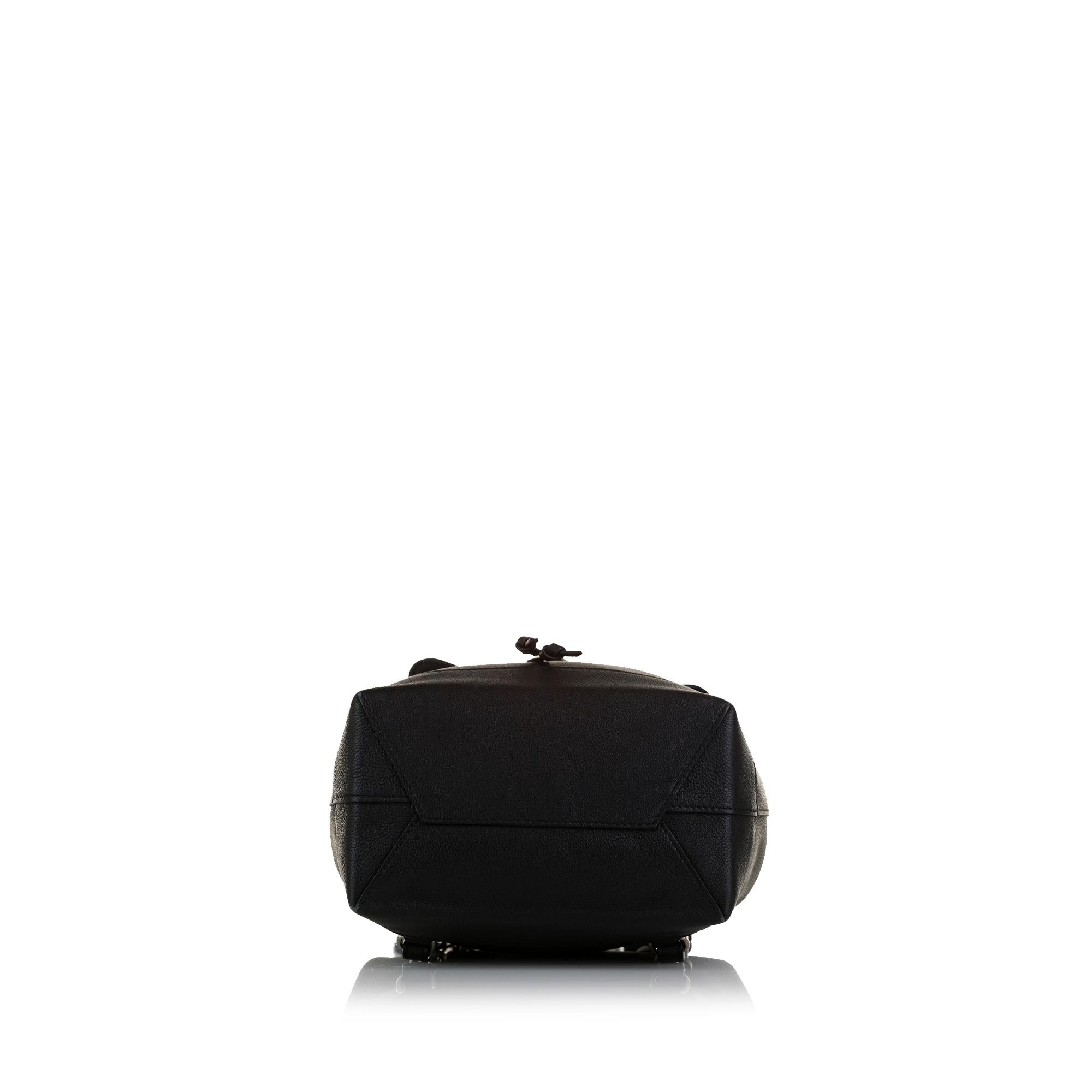 Louis Vuitton Lockme Backpack (SHG-DYhuuv)