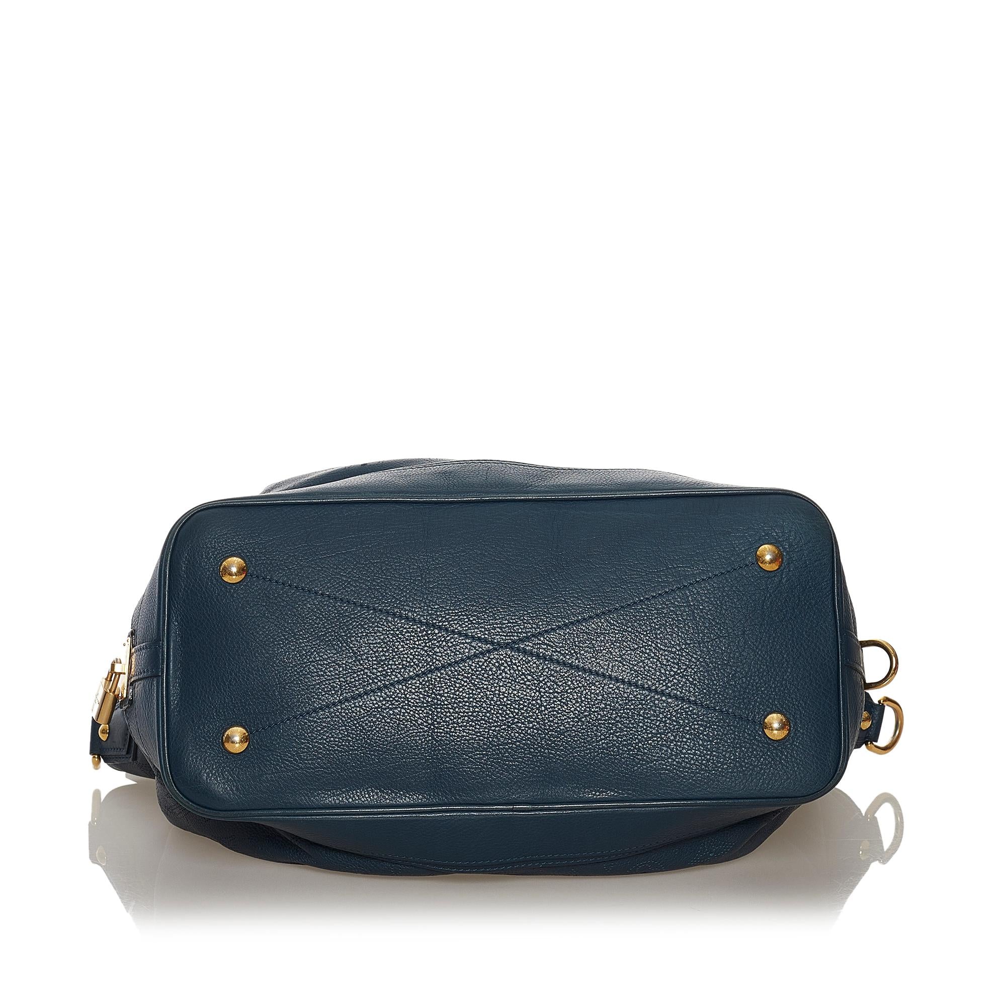 Louis Vuitton Mahina Stellar GM (SHG-34074)