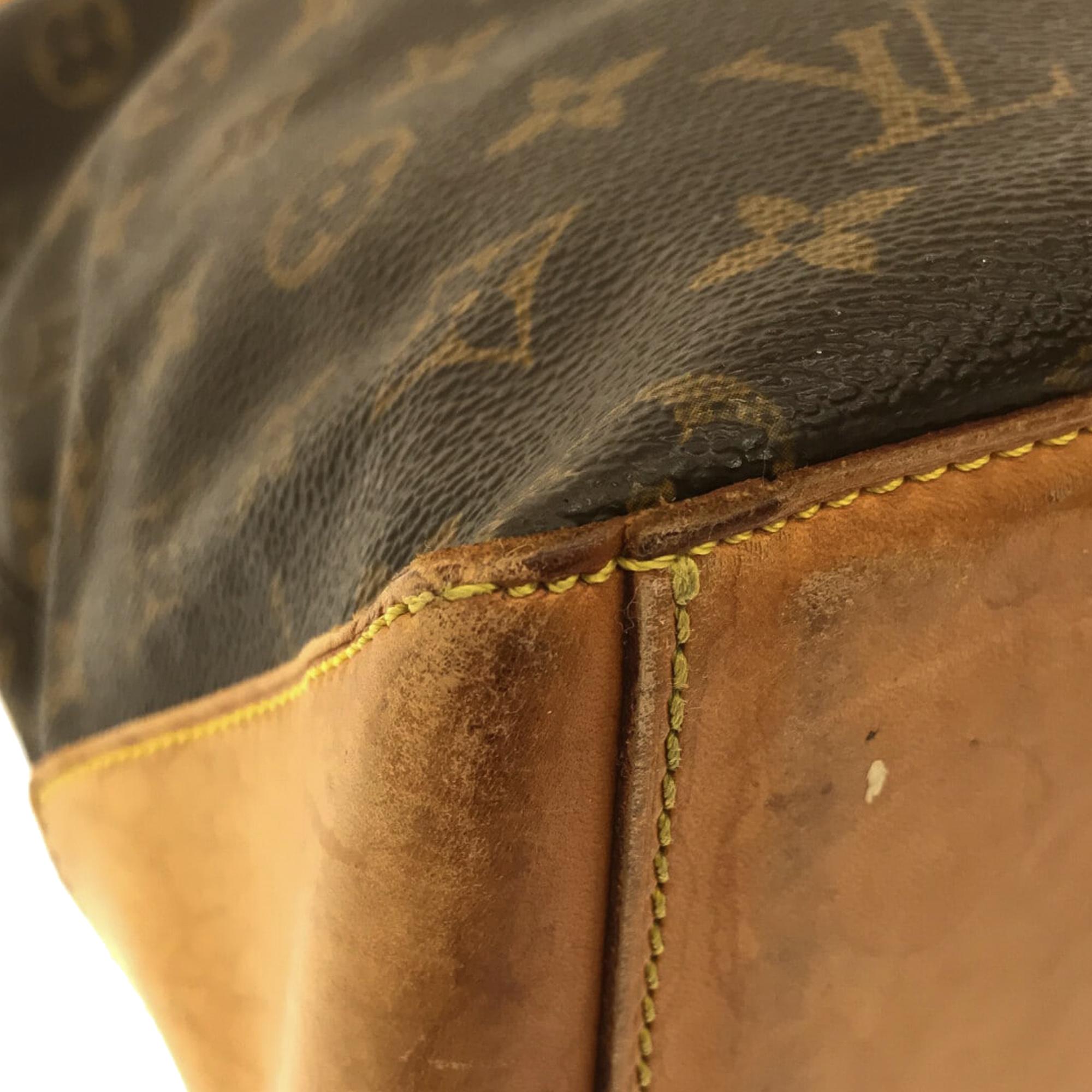 Louis Vuitton Monogram Cabas Mezzo (SHG-36931)